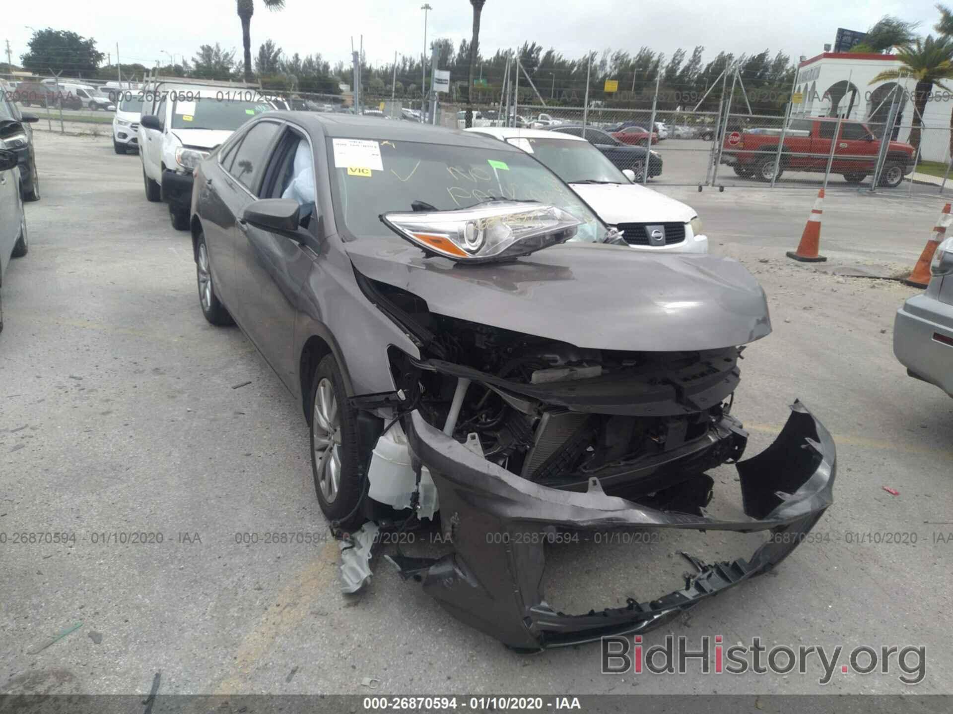 Photo 4T1BF1FK8HU805752 - TOYOTA CAMRY 2017