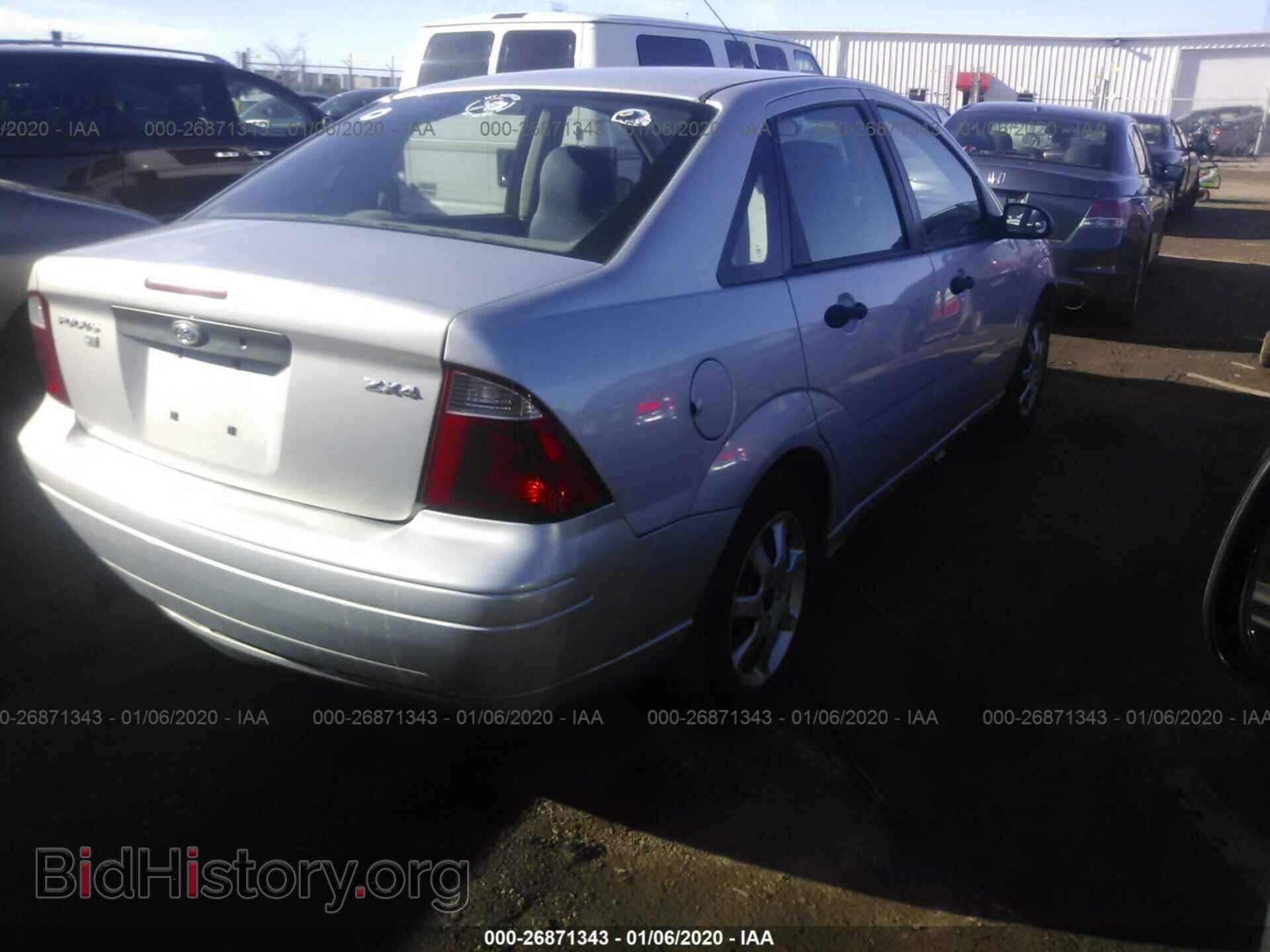 2005 FORD FOCUS - VIN: 1FAFP34N75W157368 - Фото 4