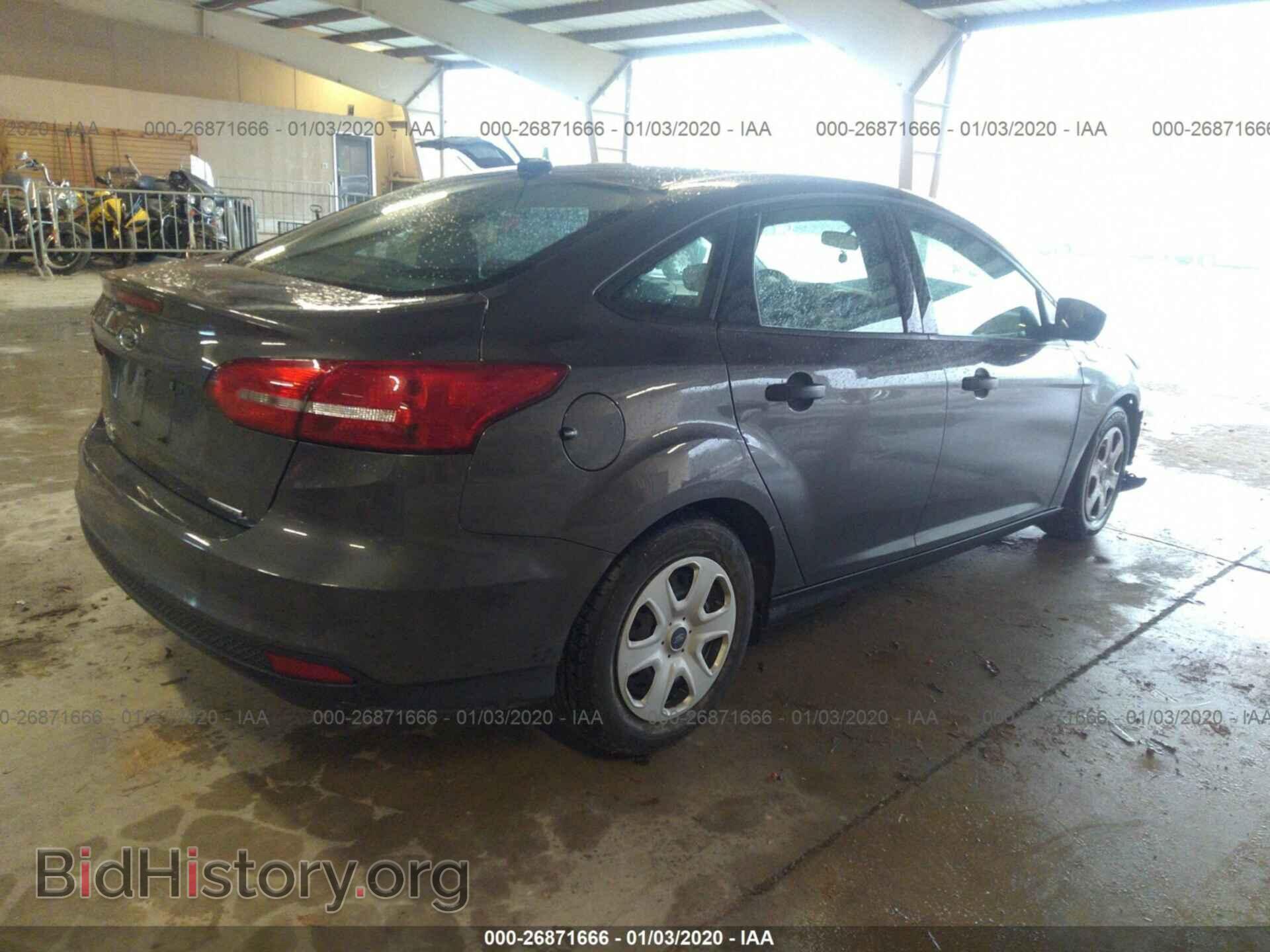 2016 FORD FOCUS - VIN: 1FADP3E22GL201129 - Photo 4