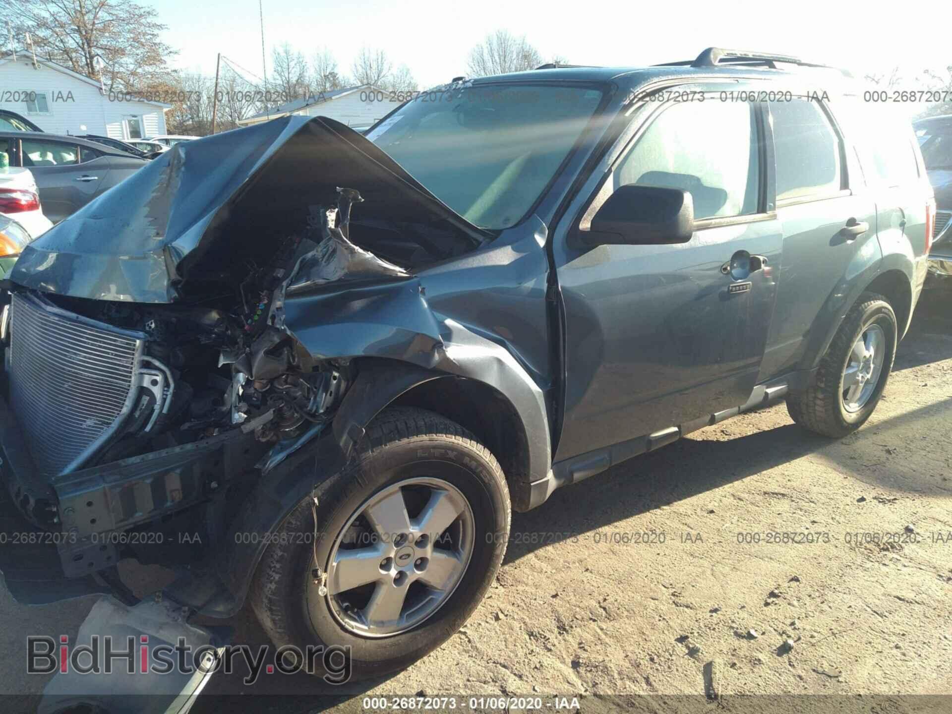 2011 FORD ESCAPE - VIN: 1FMCU0D76BKB63473 - Photo 2