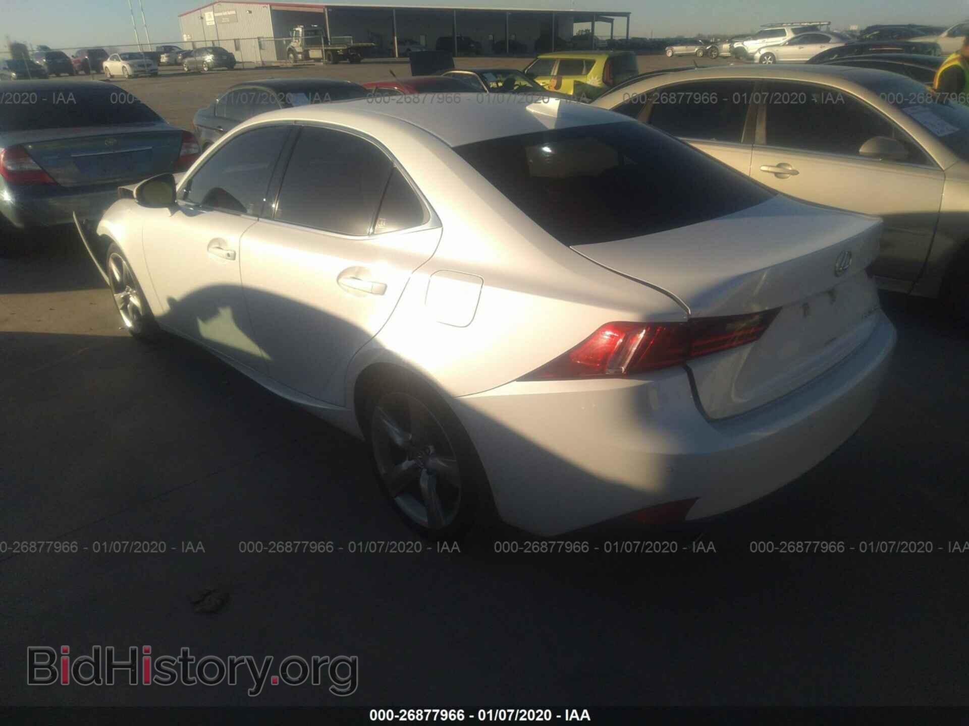 2014 LEXUS IS - VIN: JTHBE1D20E5000438 - Фото 3