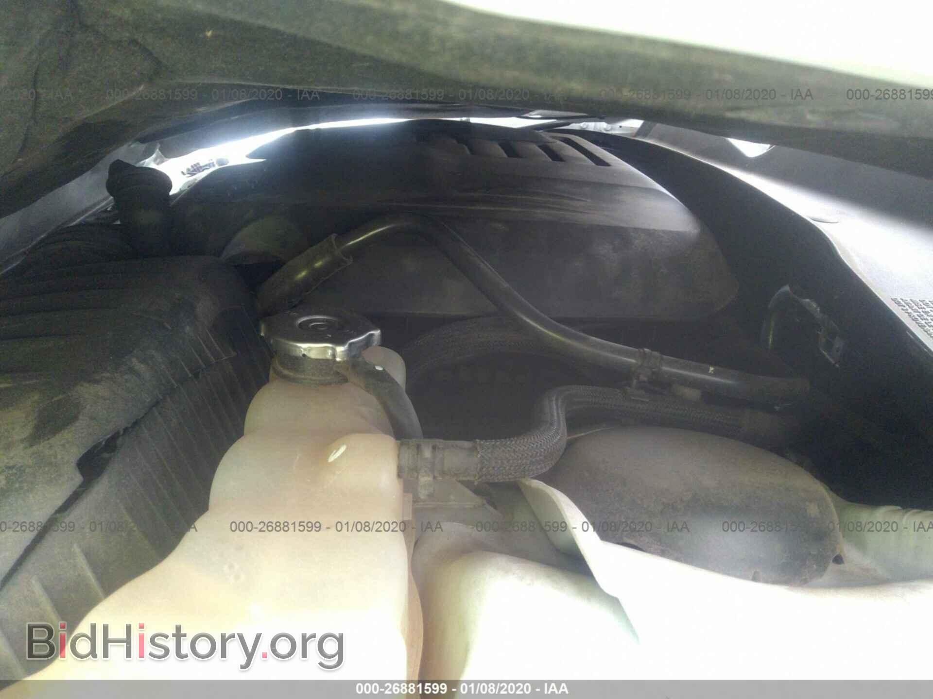 2015 CHRYSLER 300 - VIN: 2C3CCAAG3FH930442 - Фото 10