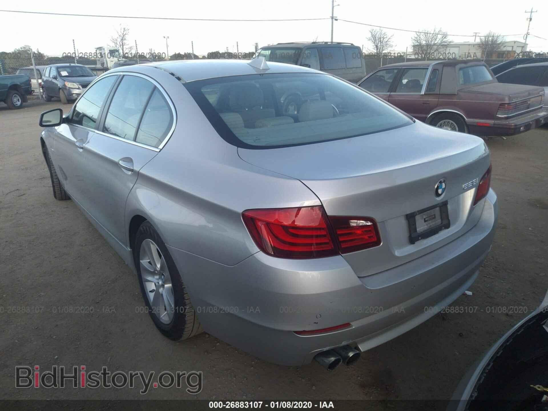 2012 BMW 528 - VIN: WBAXG5C51CDX03034 - Photo 3