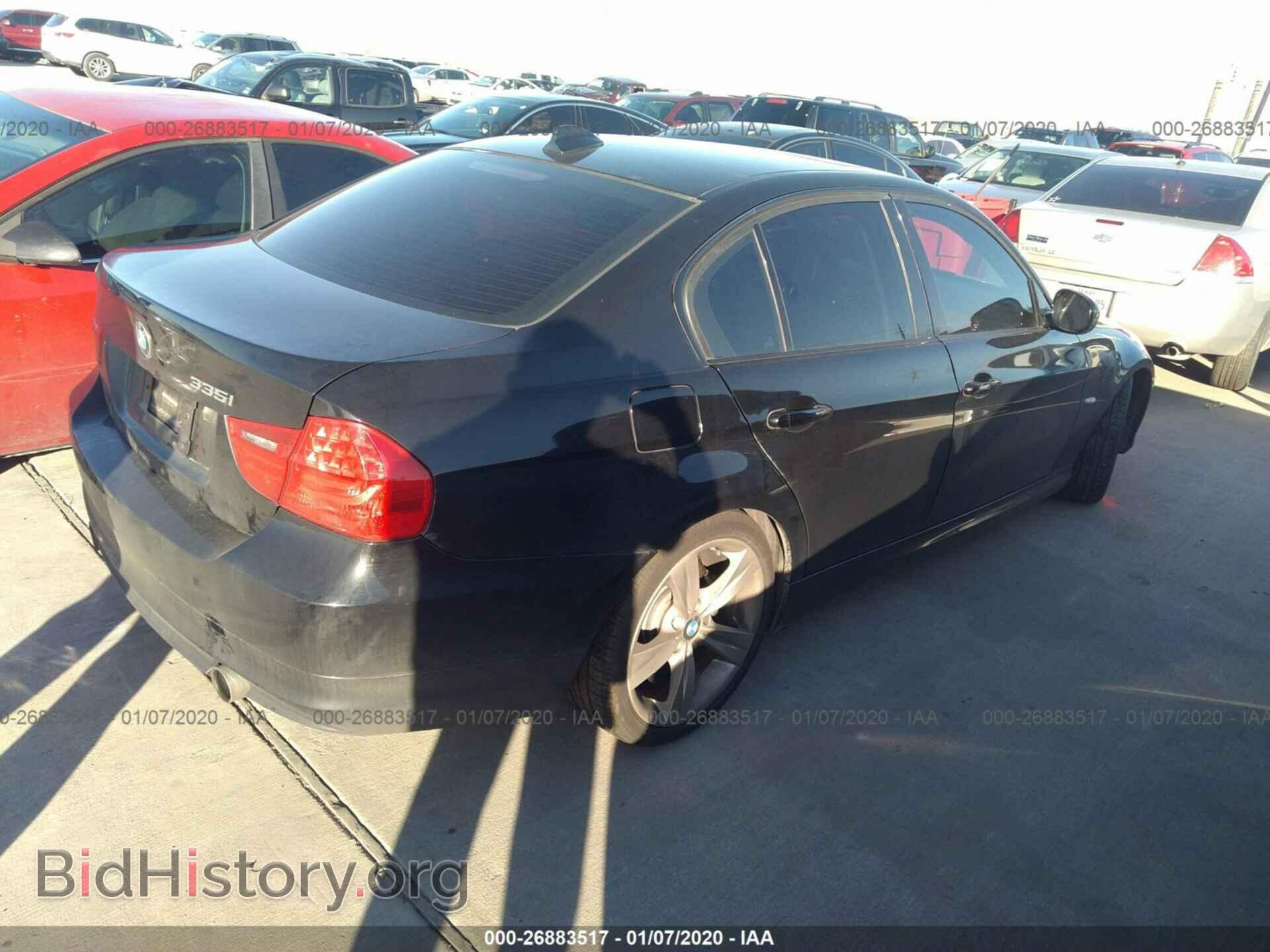 2009 BMW 335 - VIN: WBAPM73579E190864 - Фото 4