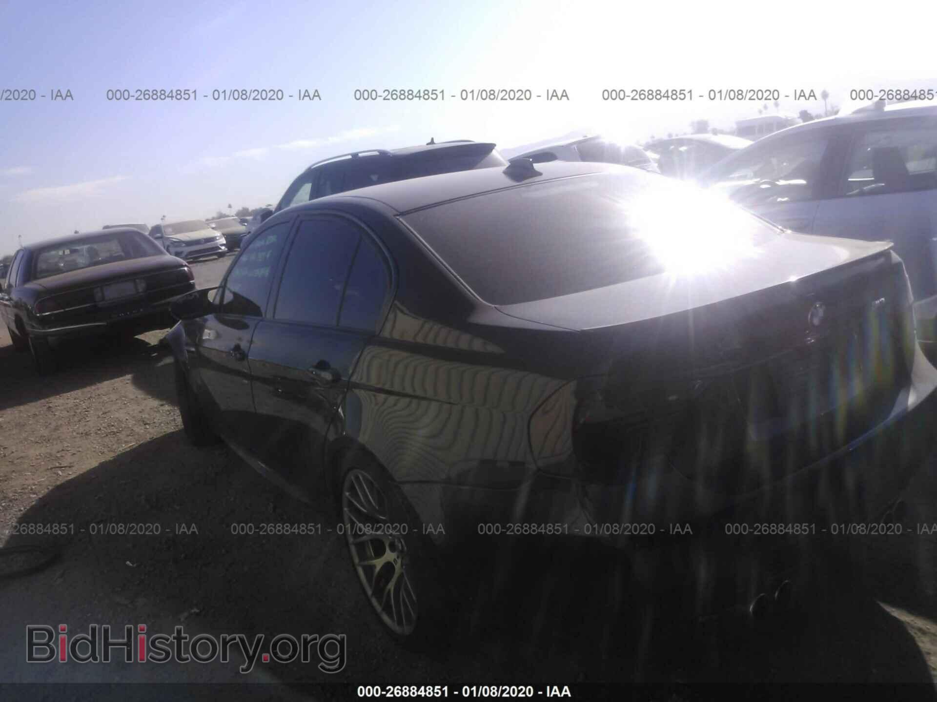 2011 BMW M3 - VIN: WBSPM9C52BE203839 - Фото 3
