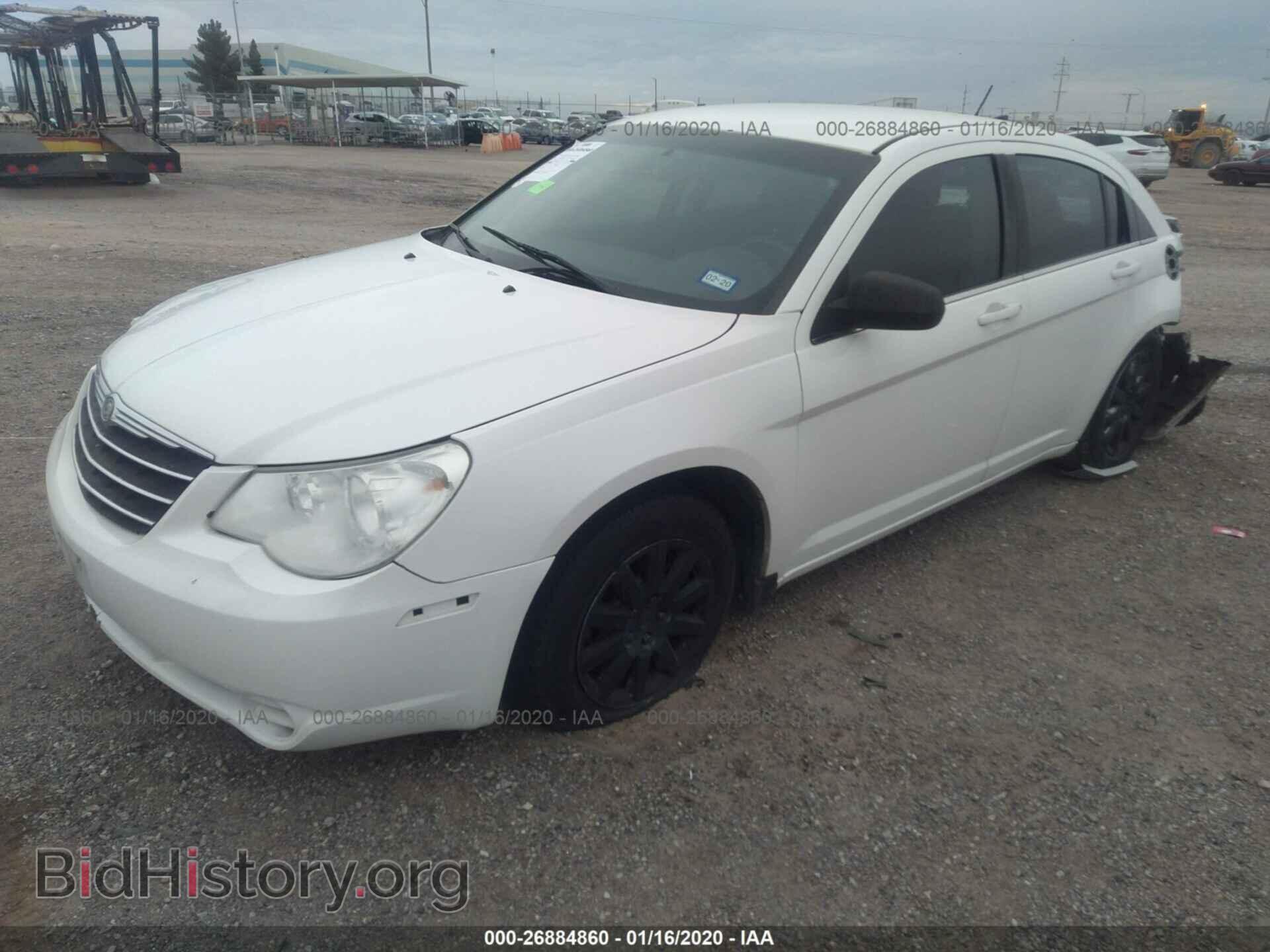 2010 CHRYSLER SEBRING - VIN: 1C3CC4FB5AN208128 - Фото 2