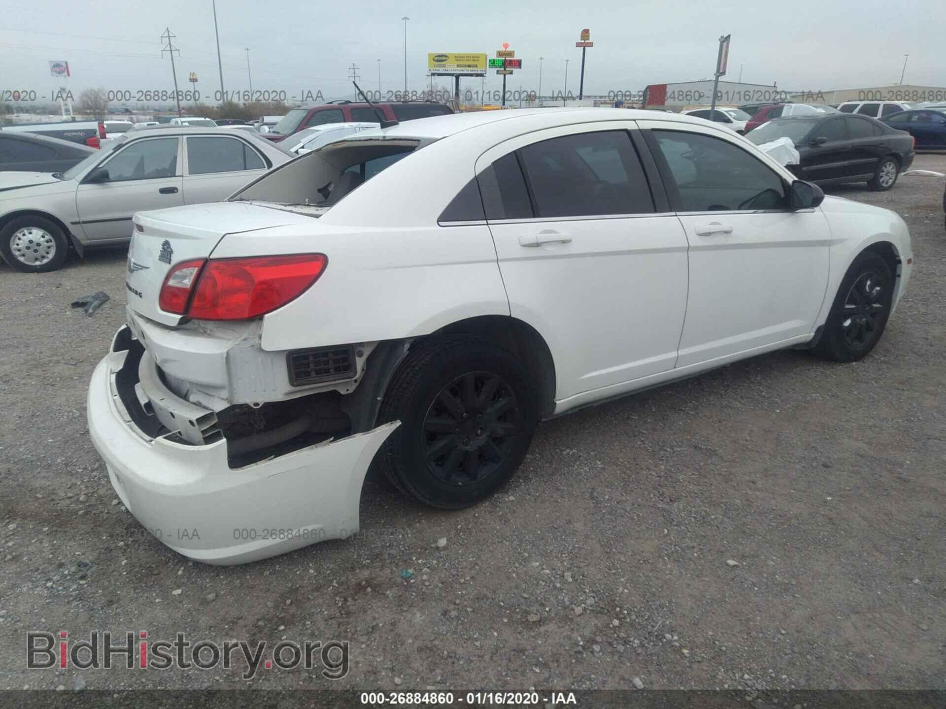 2010 CHRYSLER SEBRING - VIN: 1C3CC4FB5AN208128 - Фото 4