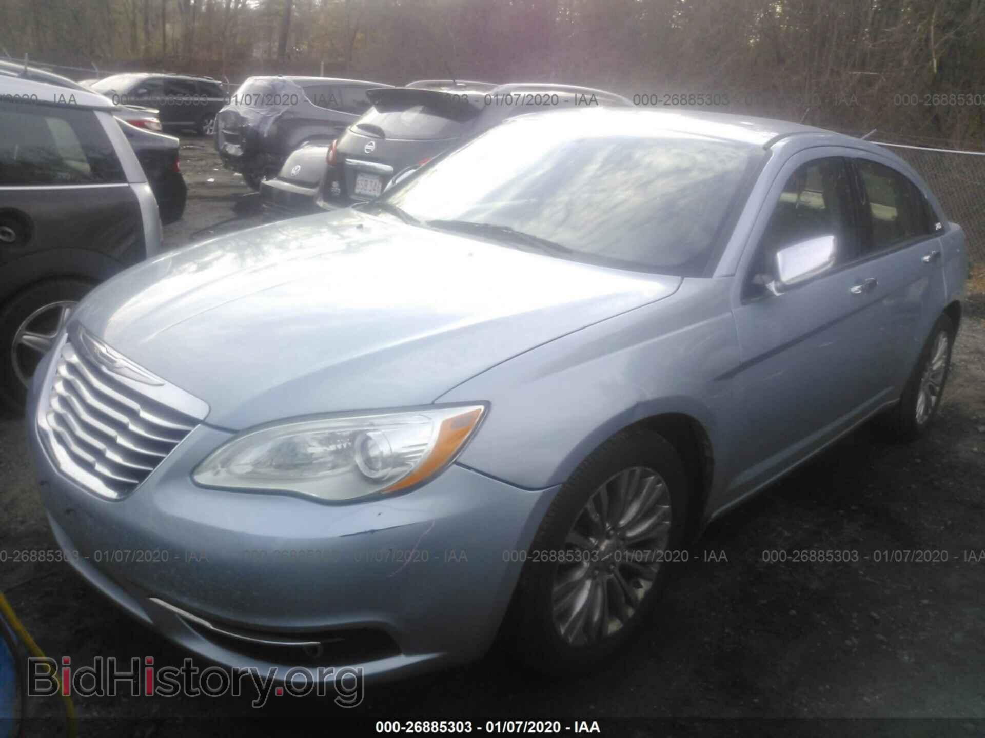 2013 CHRYSLER 200 - VIN: 1C3CCBCG2DN554582 - Photo 2