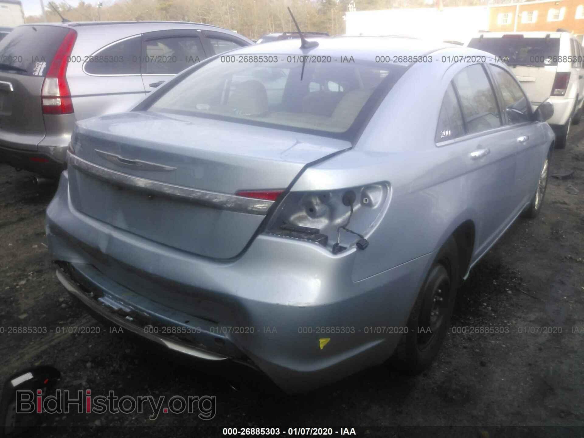 2013 CHRYSLER 200 - VIN: 1C3CCBCG2DN554582 - Photo 4