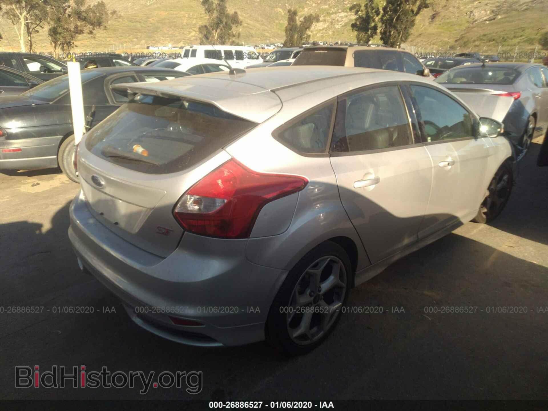 2013 Ford Focus - VIN: 1FADP3L90DL364356 - Photo 4