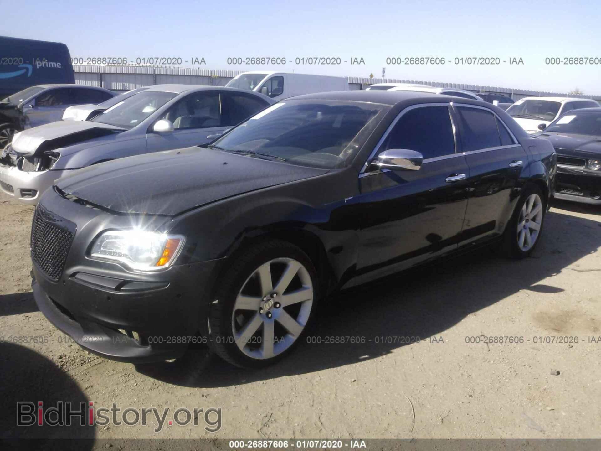 2012 Chrysler 300c - VIN: 2C3CCAET5CH105263 - Фото 2