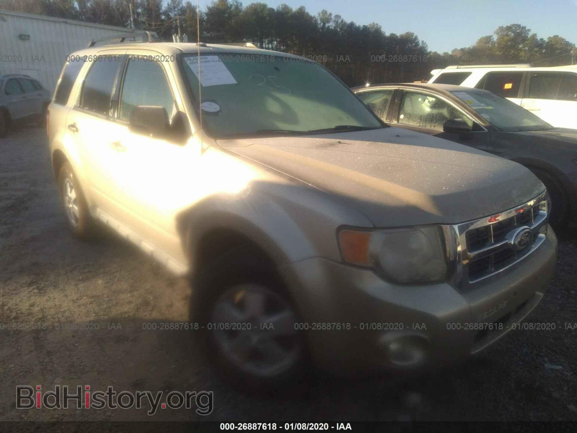Photo 1FMCU0D71BKB48542 - FORD ESCAPE 2011