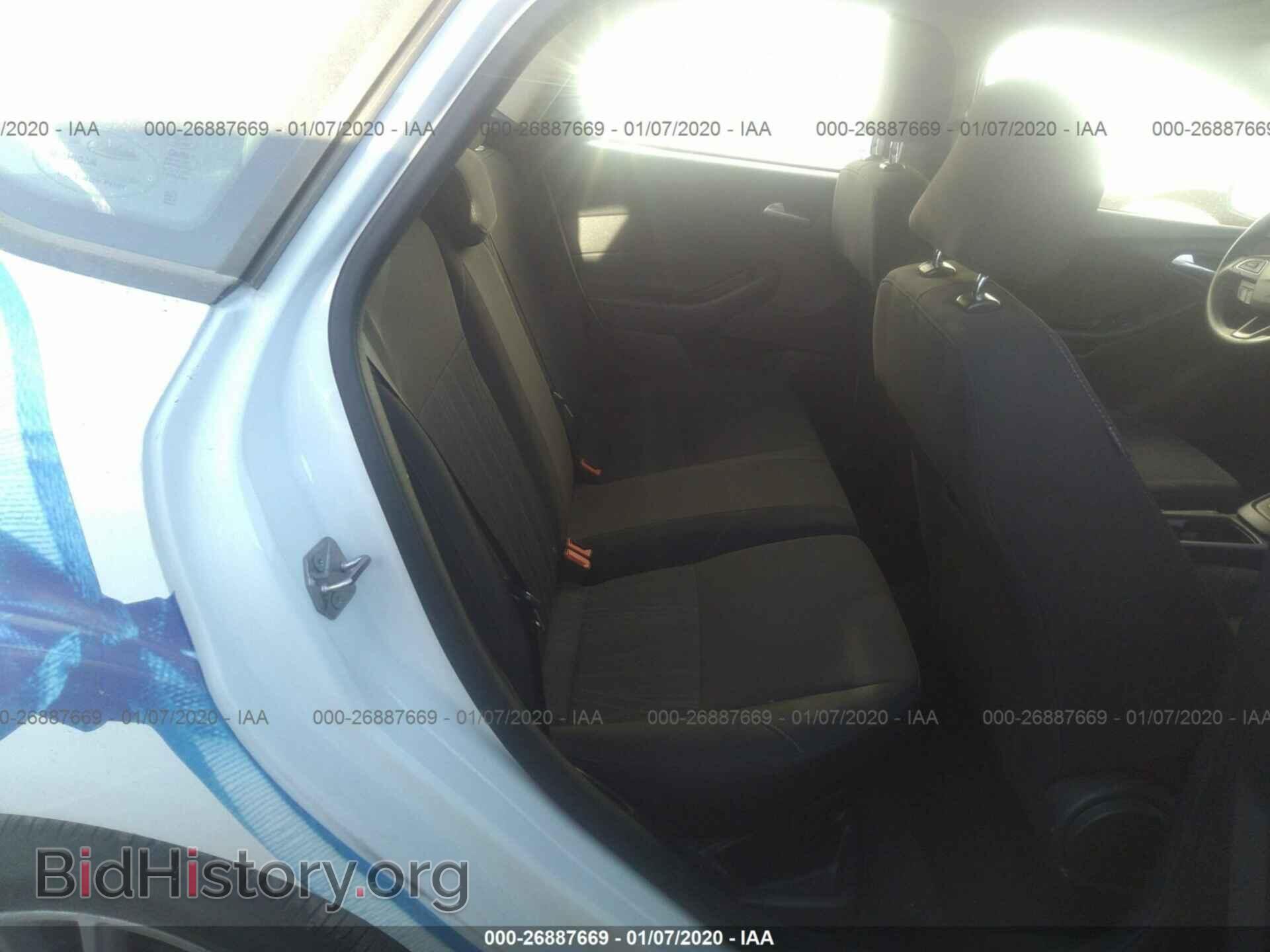 2016 FORD FOCUS - VIN: 1FADP3K21GL345551 - Фото 8