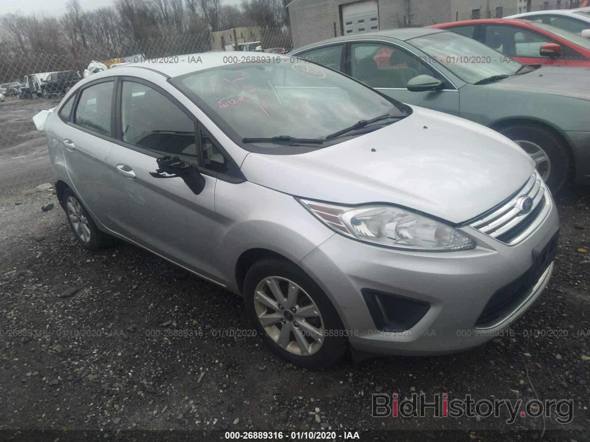 Photo 3FADP4BJ1BM170058 - FORD FIESTA 2011