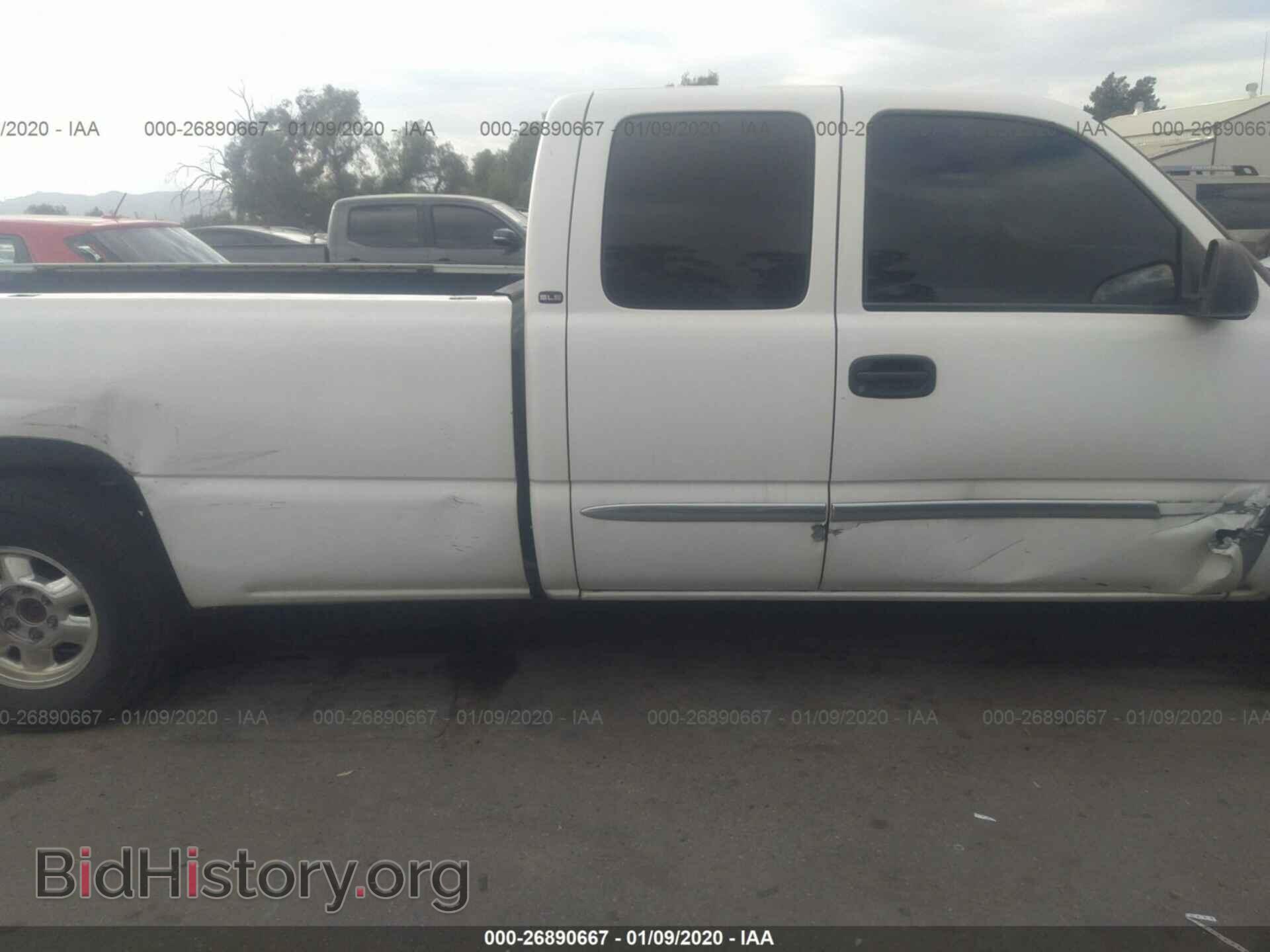 2003 GMC New Sierra - VIN: 1GTEC19TX3E140130 - Фото 6