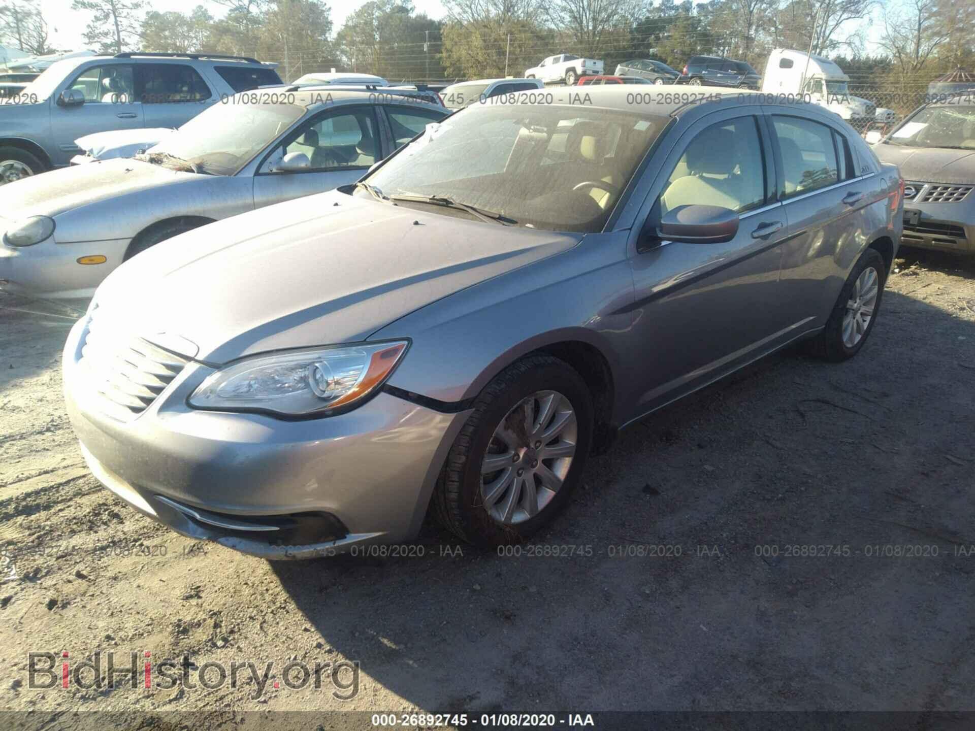 2013 CHRYSLER 200 - VIN: 1C3CCBBB5DN551018 - Photo 2