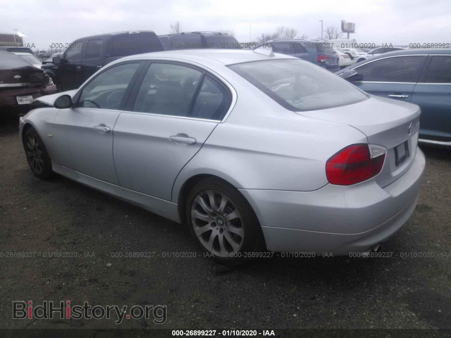 2006 BMW 330 - VIN: WBAVB33526KR73576 - Фото 3