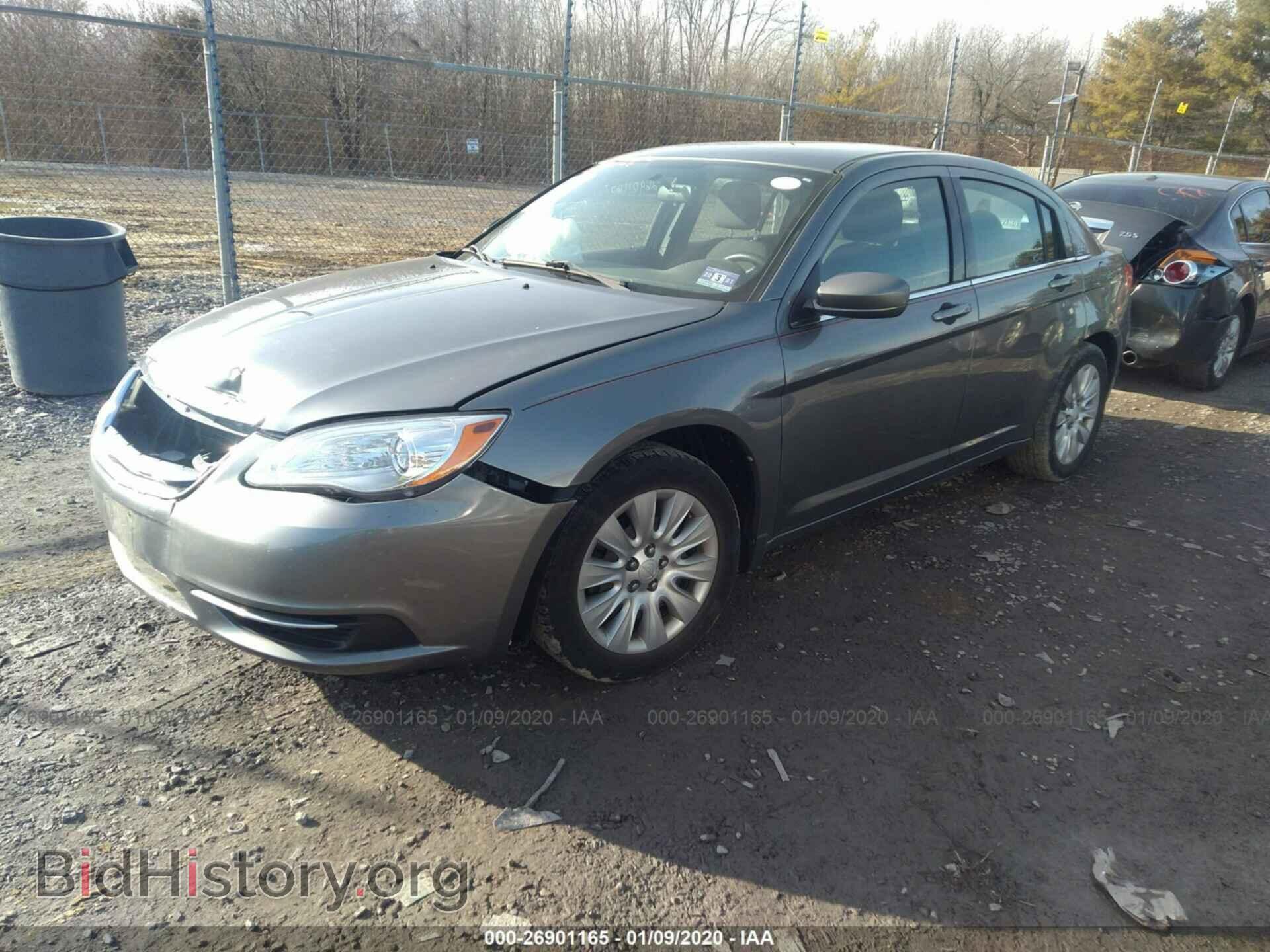 2012 CHRYSLER 200 - VIN: 1C3CCBAB7CN114024 - Фото 2