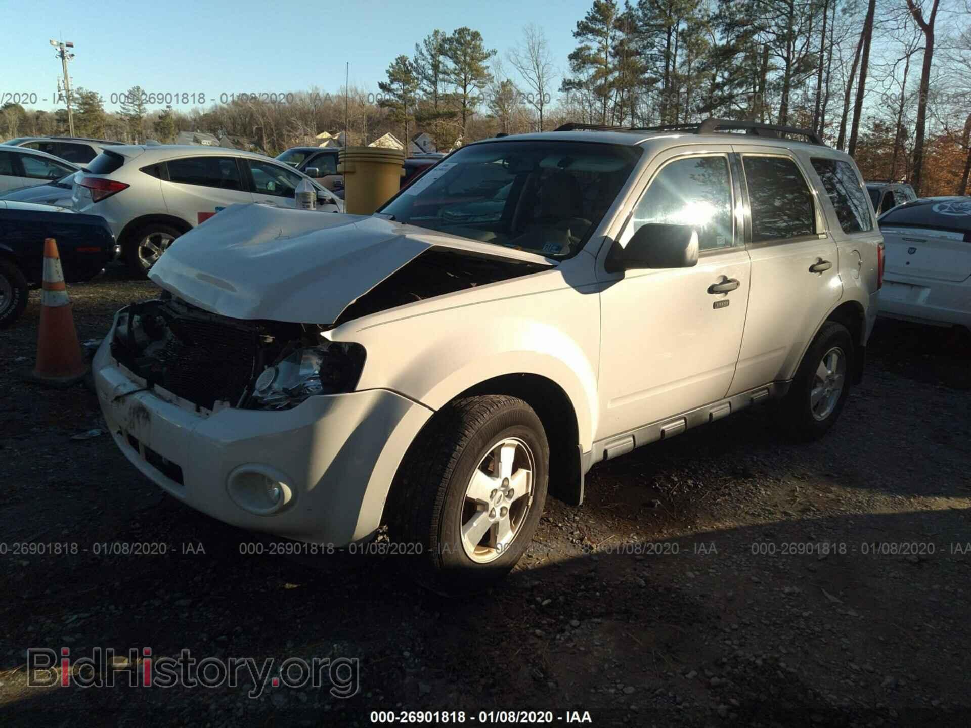 2011 FORD ESCAPE - VIN: 1FMCU9D75BKA79276 - Photo 2