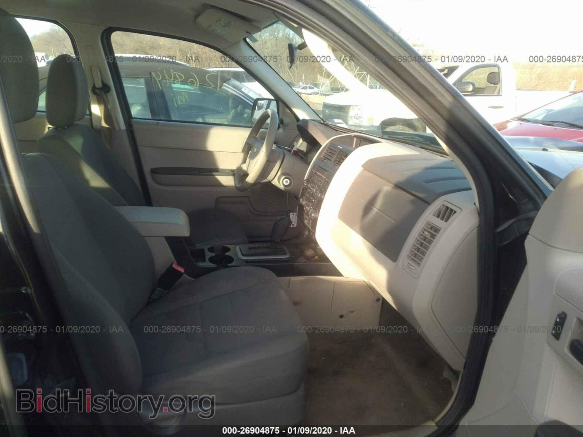 2011 FORD ESCAPE - VIN: 1FMCU0C76BKB96832 - Photo 5