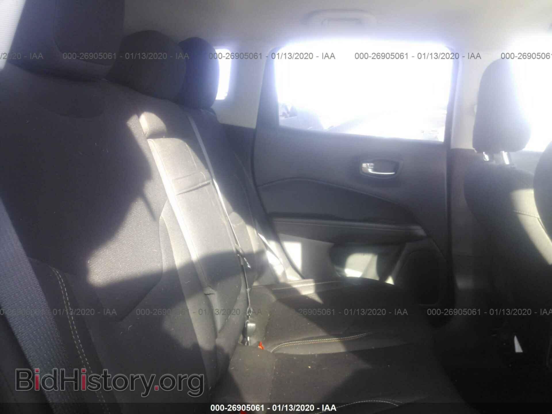 2018 JEEP COMPASS - VIN: 3C4NJCAB9JT123028 - Фото 8