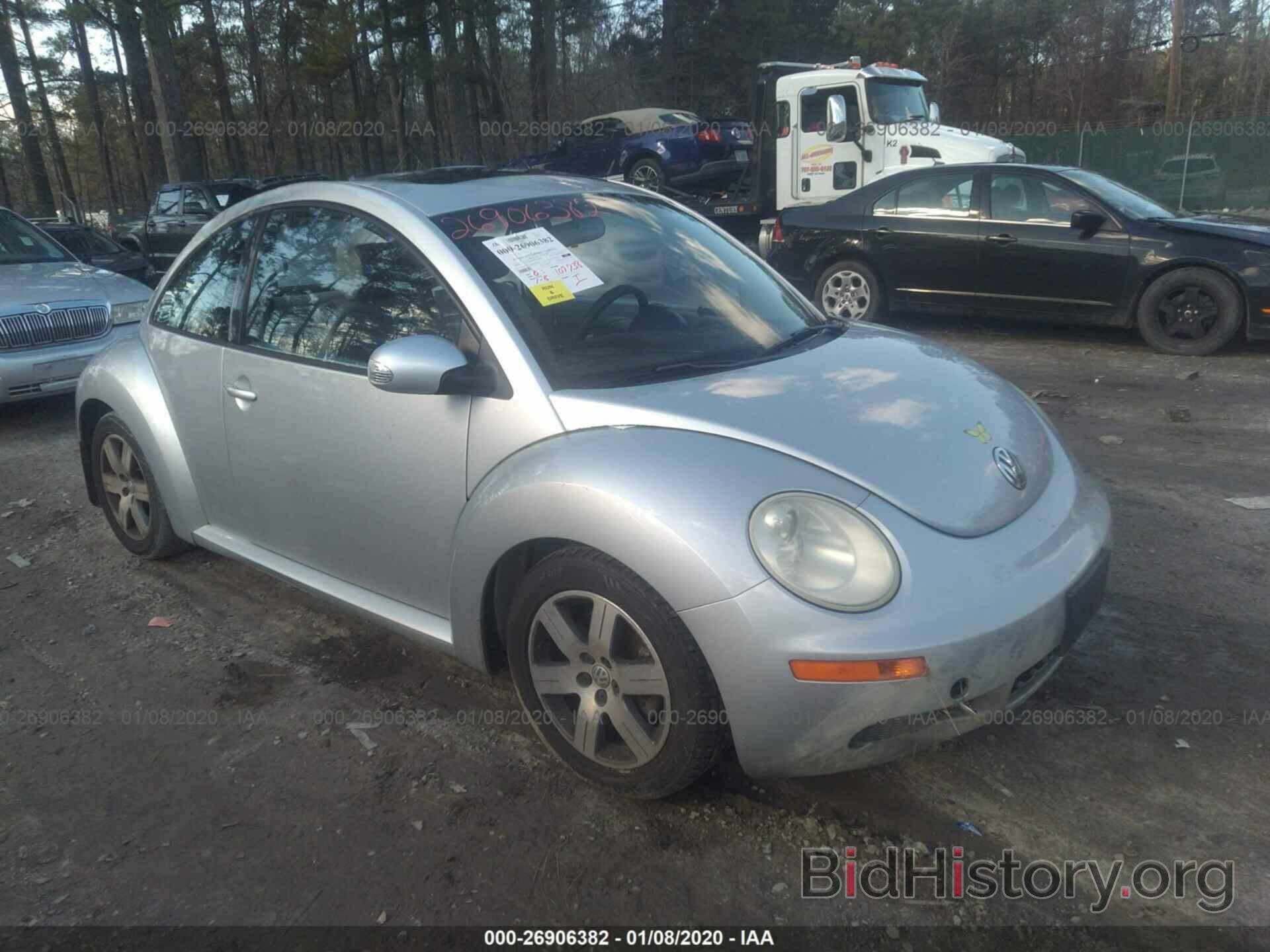 Photo 3VWRW31C56M408545 - VOLKSWAGEN NEW BEETLE 2006