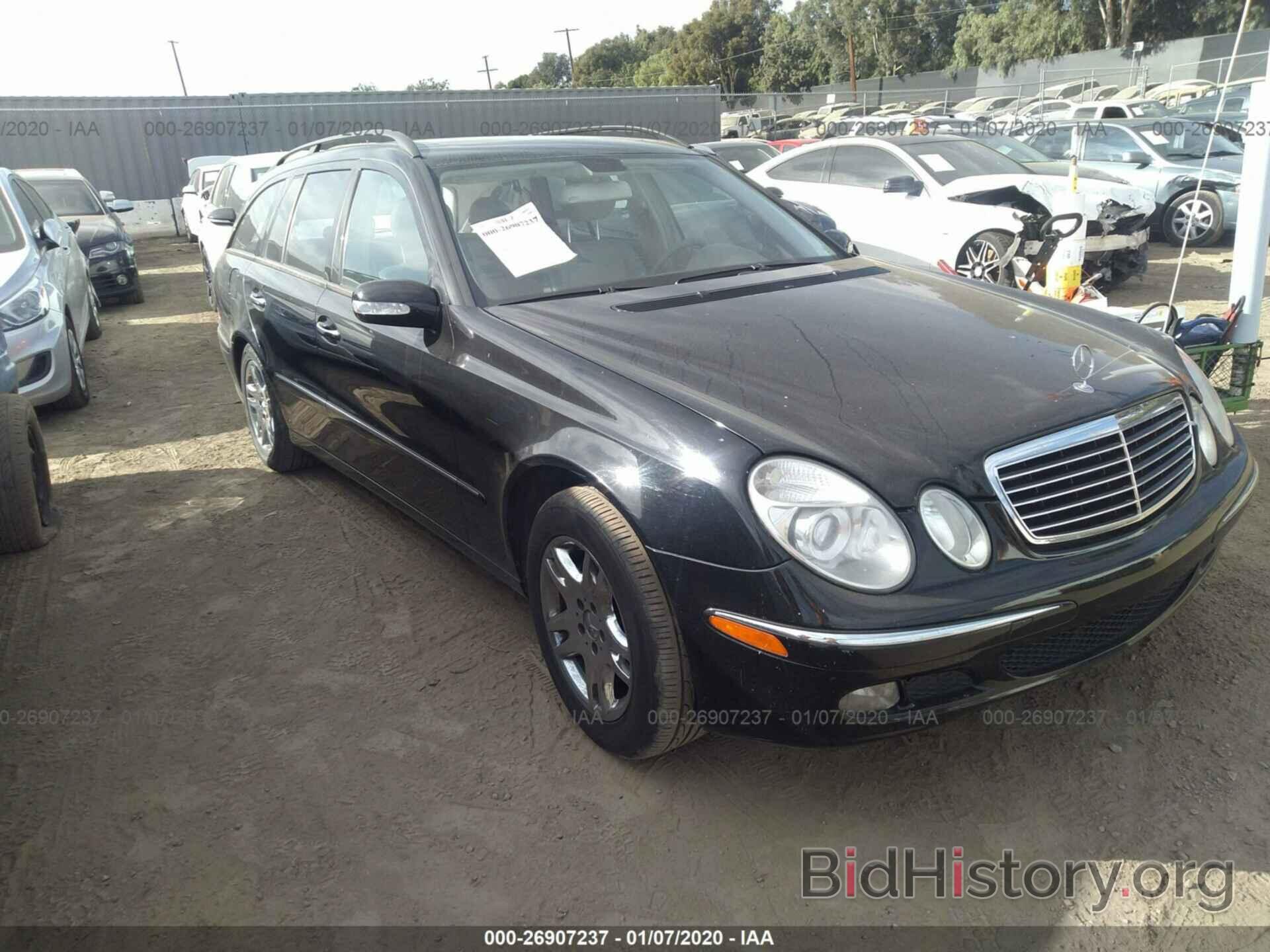 Photo WDBUH65J54A558424 - MERCEDES-BENZ E 2004