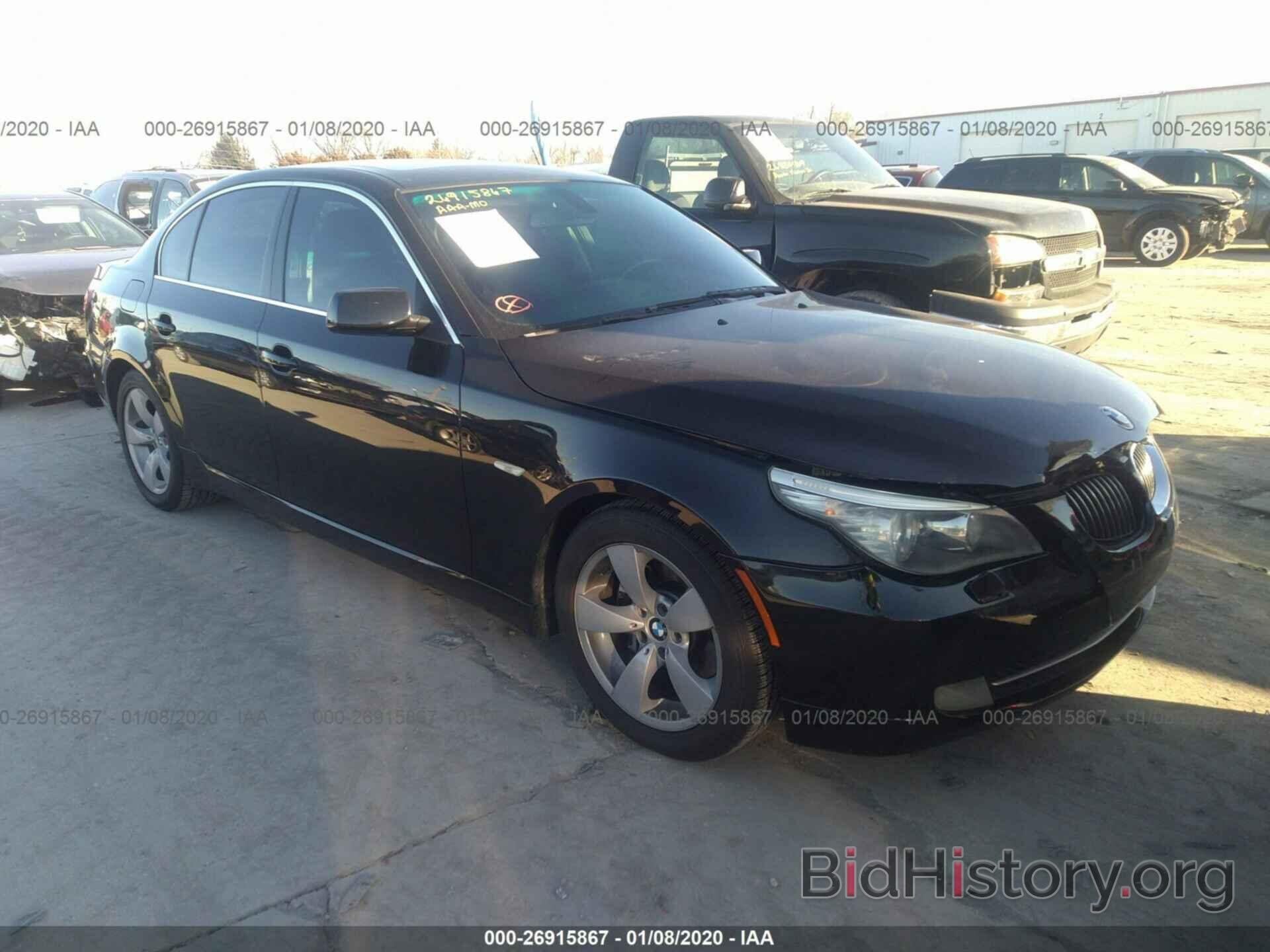 Photo WBANU53558CT03202 - BMW 528 2008