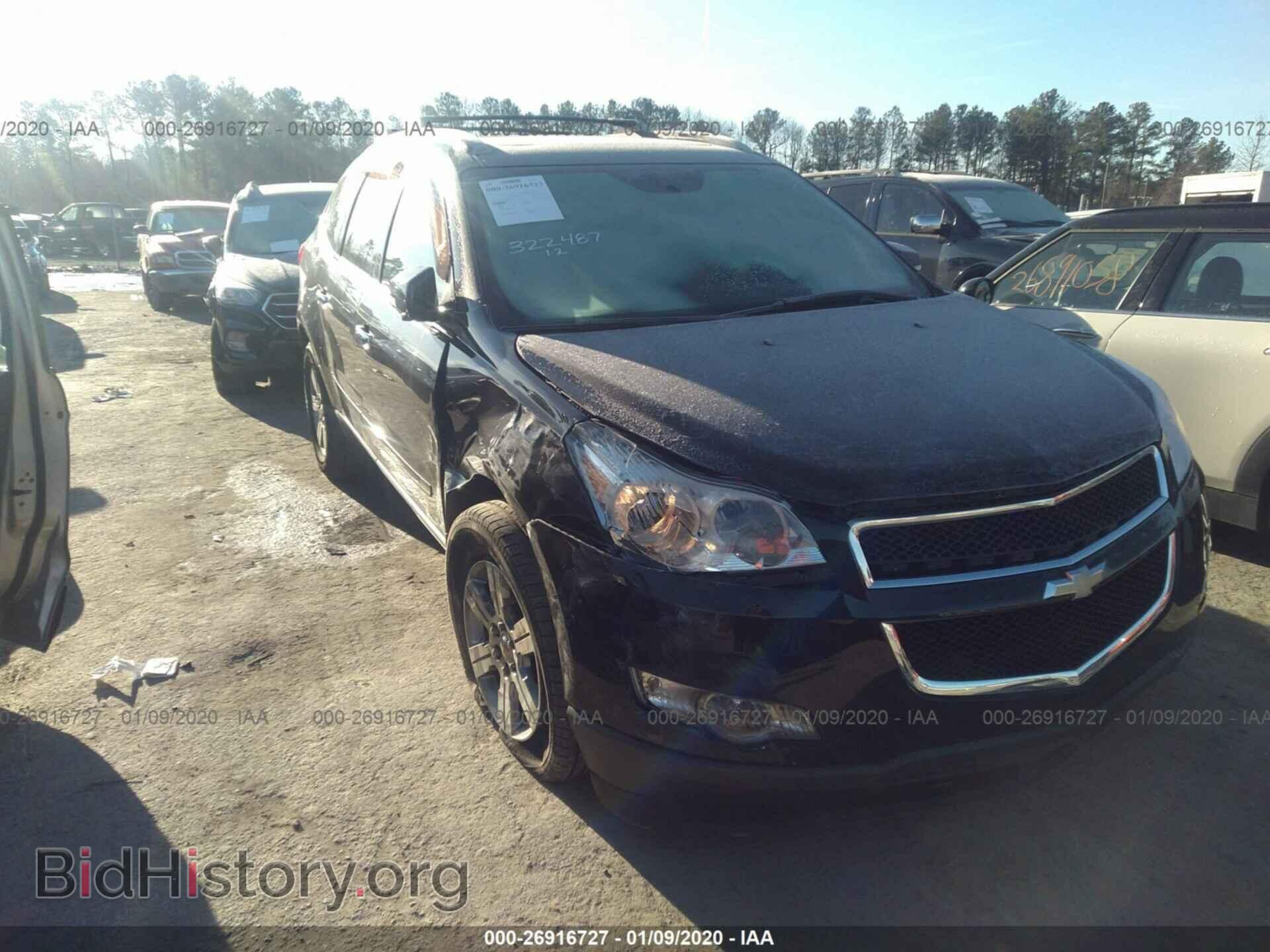 Фотография 1GNKRGED1CJ384444 - CHEVROLET TRAVERSE 2012