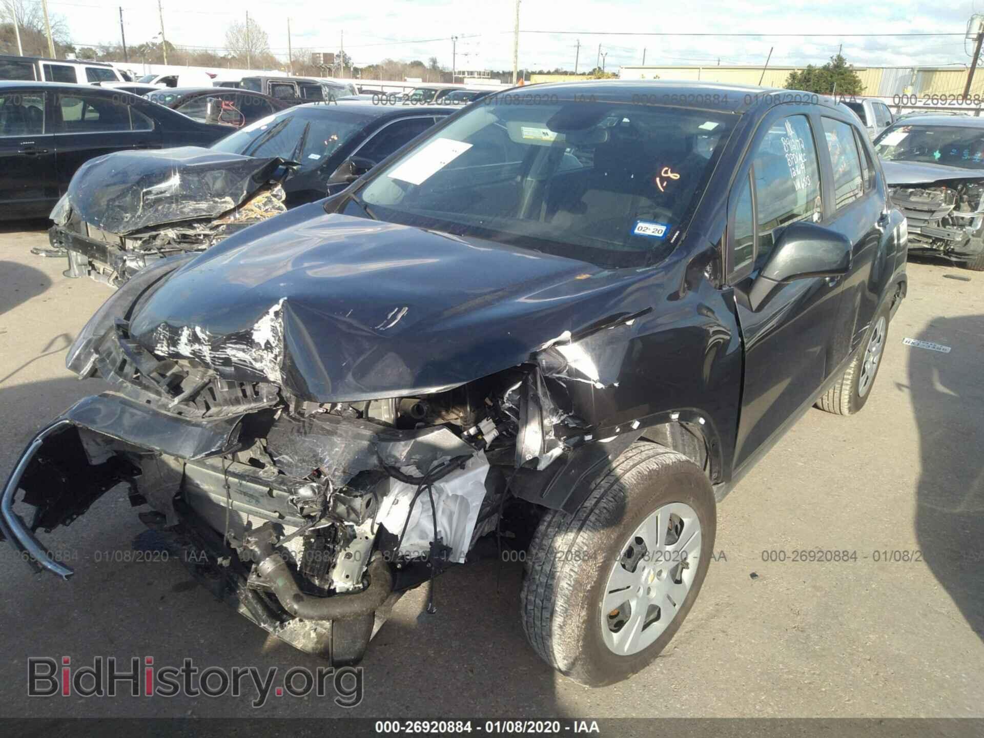 2019 CHEVROLET TRAX - VIN: 3GNCJKSB3KL136513 - Photo 2