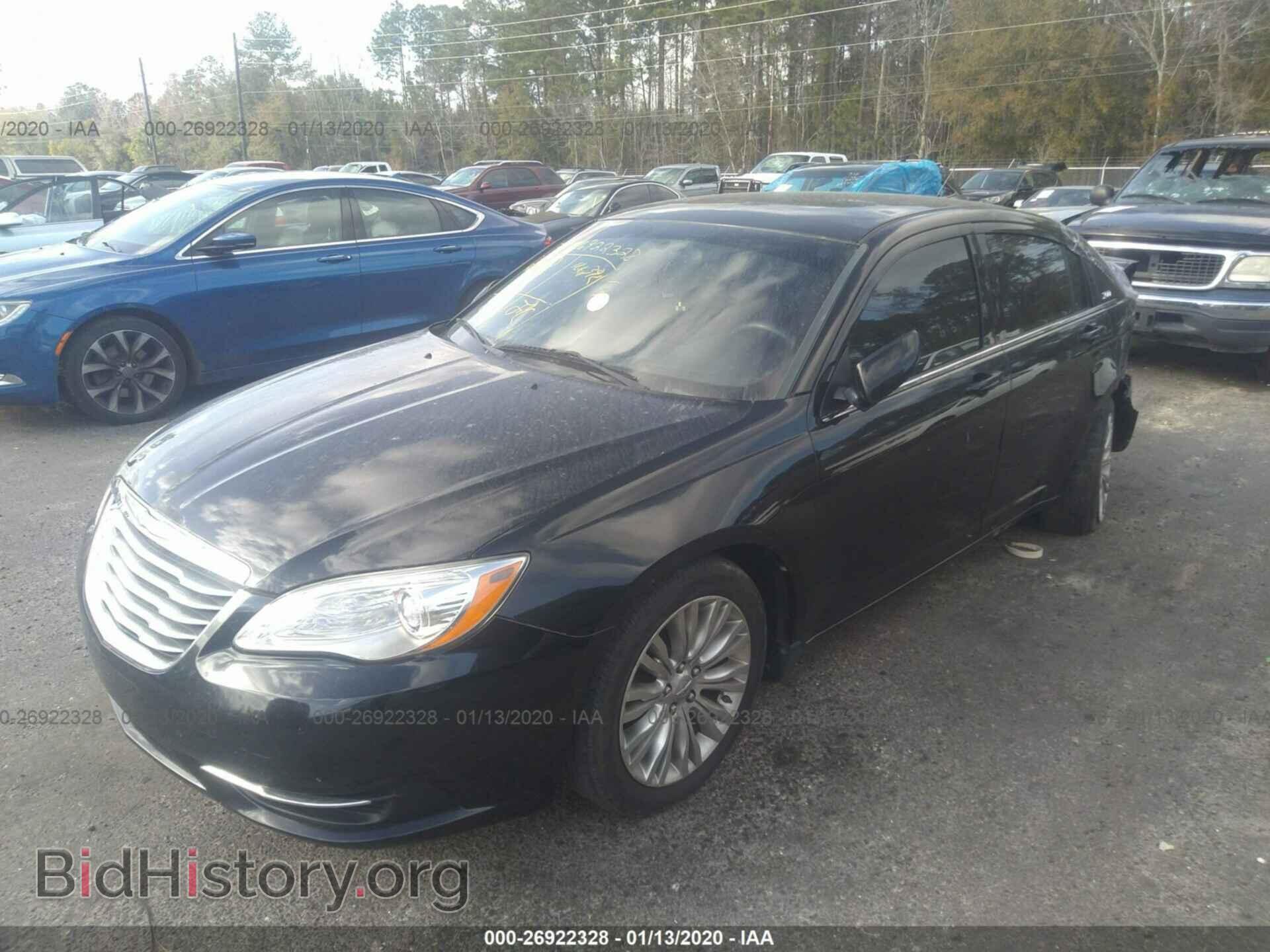 2012 CHRYSLER 200 - VIN: 1C3CCBAB8CN114016 - Фото 2