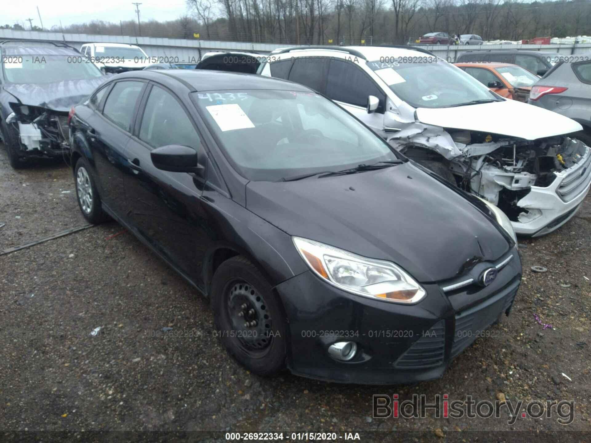 Photo 1FAHP3F27CL160457 - FORD FOCUS 2012