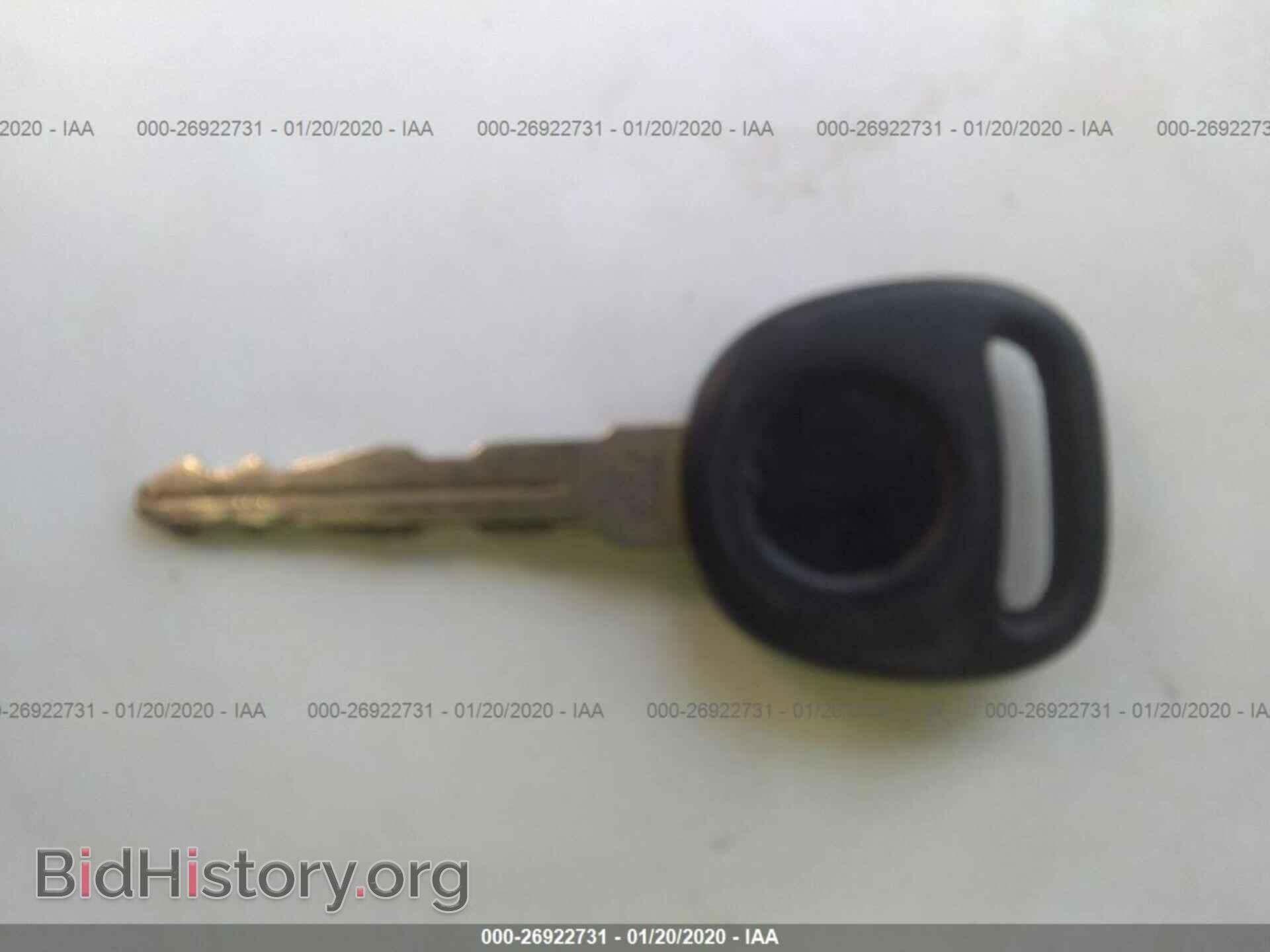 2000 CADILLAC DEVILLE - VIN: 1G6KD54Y2YU261681 - Photo 11