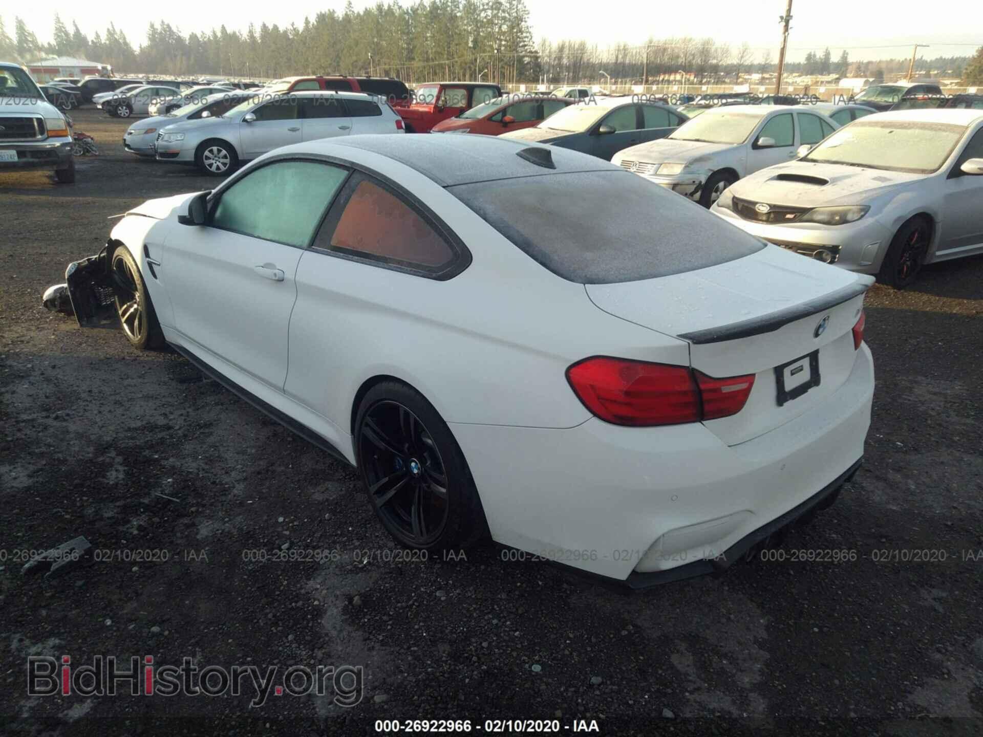 2015 BMW M4 - VIN: WBS3R9C57FK334465 - Фото 3