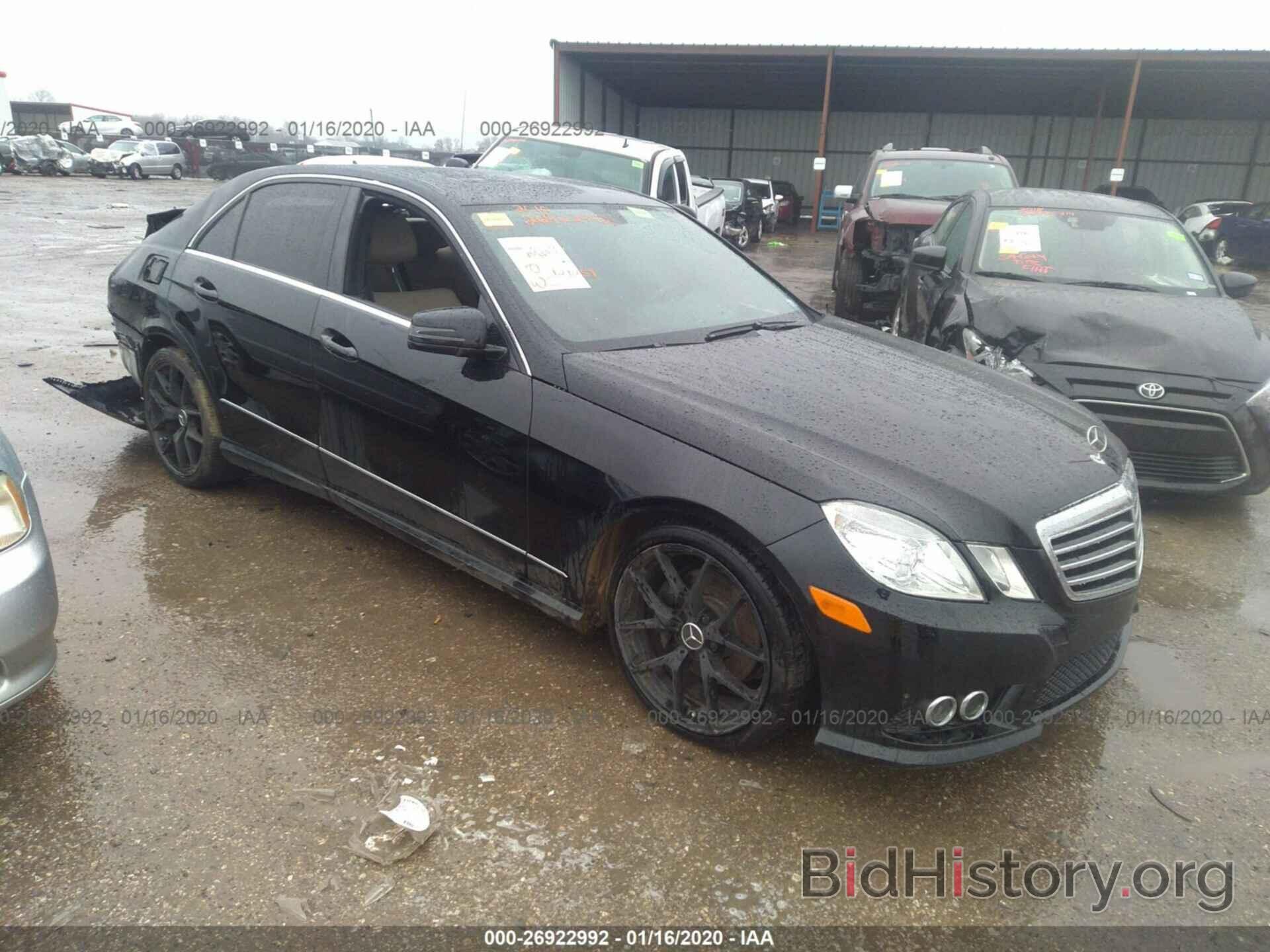 Photo WDDHF5GB4AA096464 - MERCEDES-BENZ E 2010