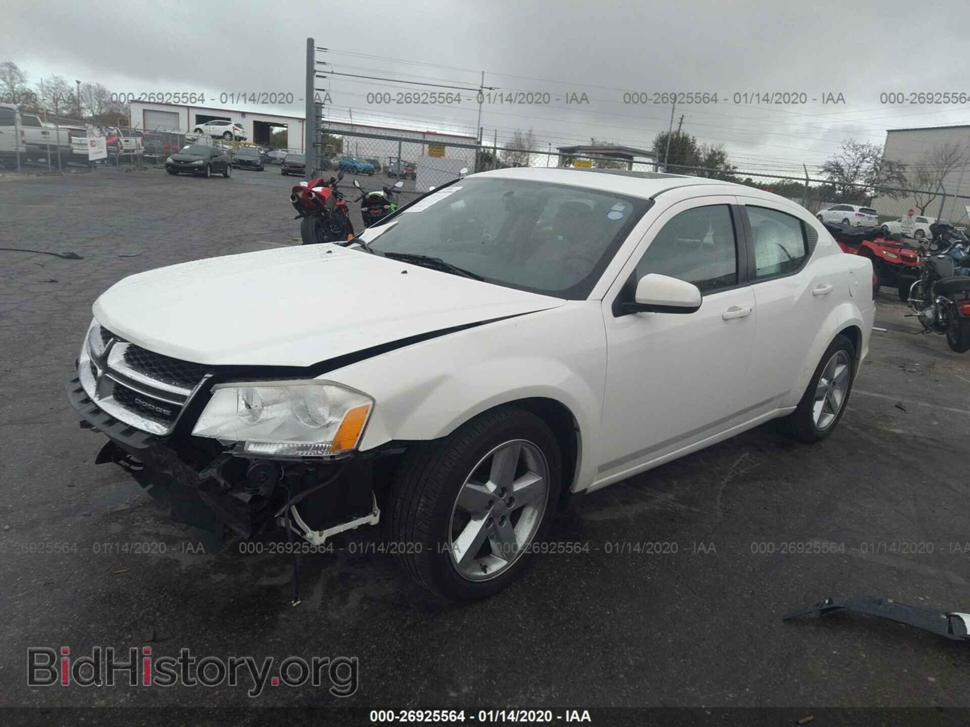 2011 DODGE AVENGER - VIN: 1B3BD2FG2BN524271 - Photo 2