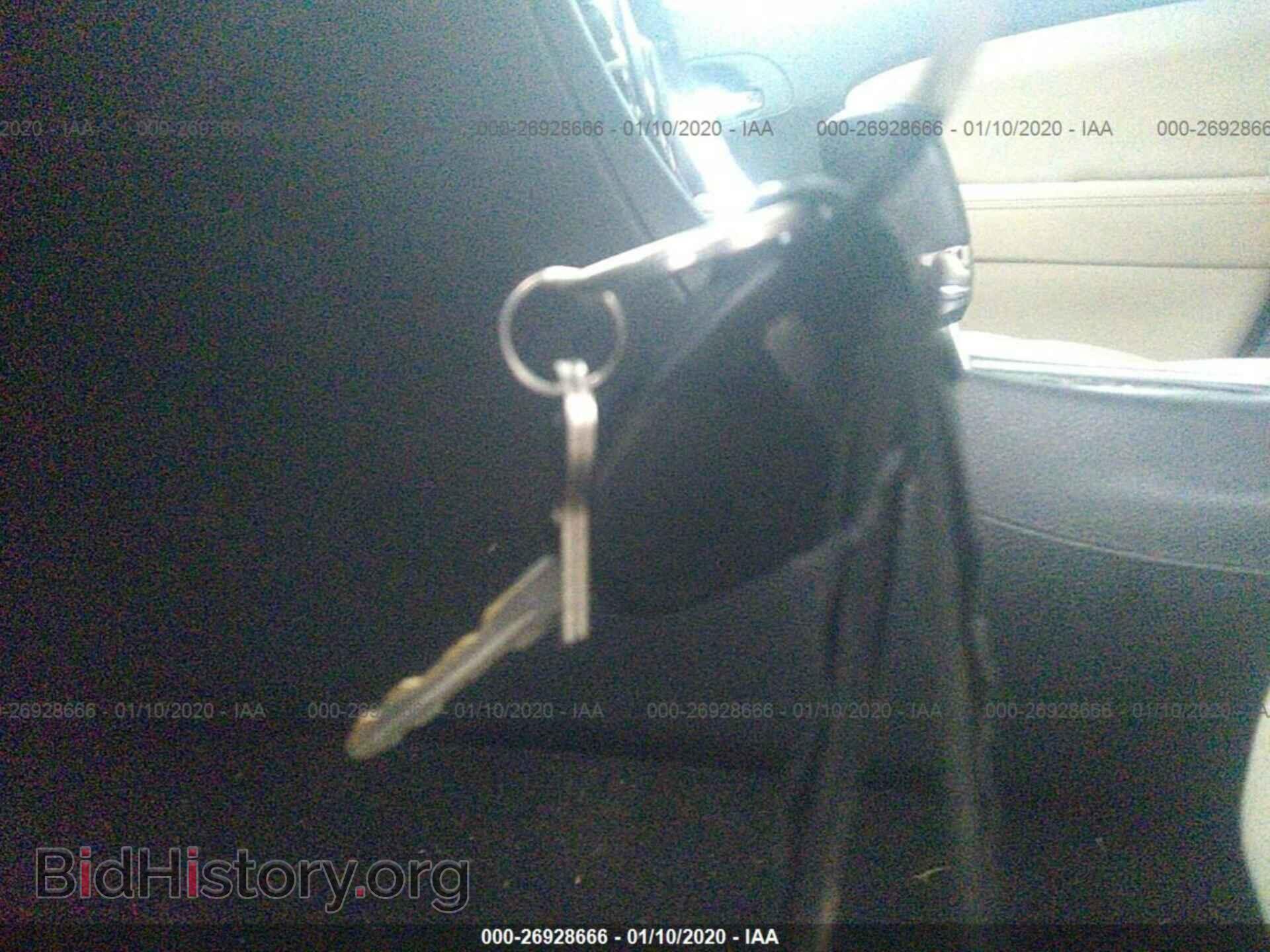 2011 CHRYSLER 200 - VIN: 1C3BC1FB2BN514005 - Фото 11