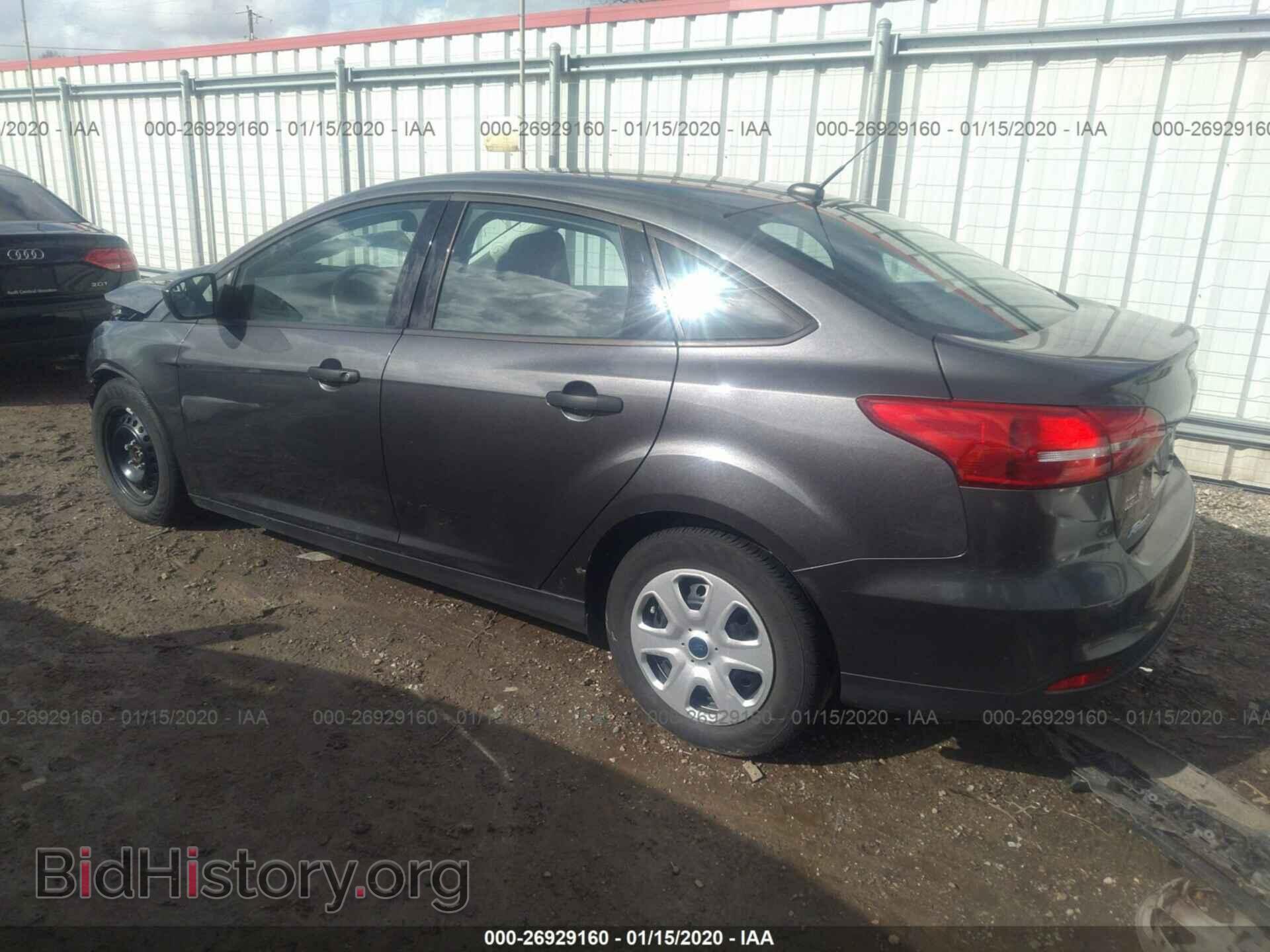 2018 FORD FOCUS - VIN: 1FADP3E21JL277805 - Фото 3