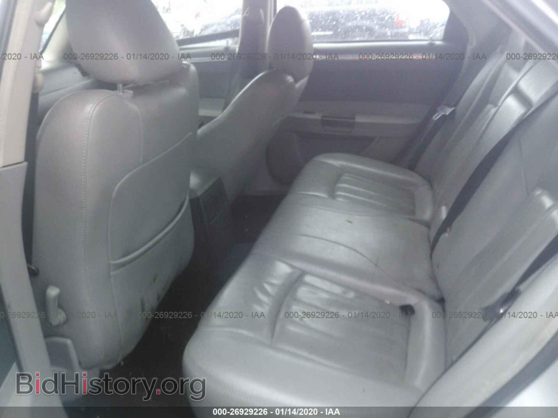 2006 CHRYSLER 300C - VIN: 2C3KK63H16H165006 - Фото 8