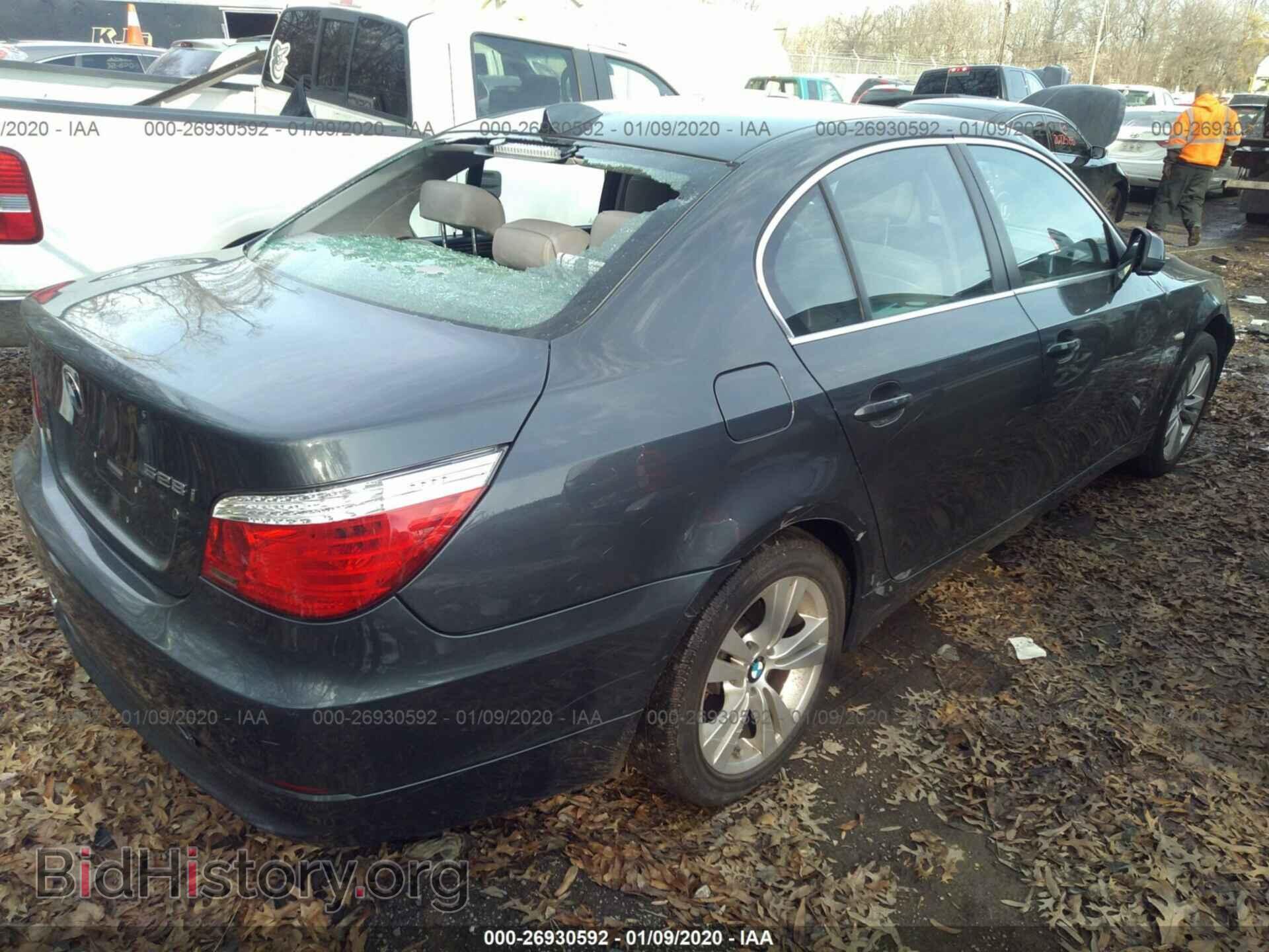 2010 BMW 528 - VIN: WBANV1C52AC388978 - Фото 4