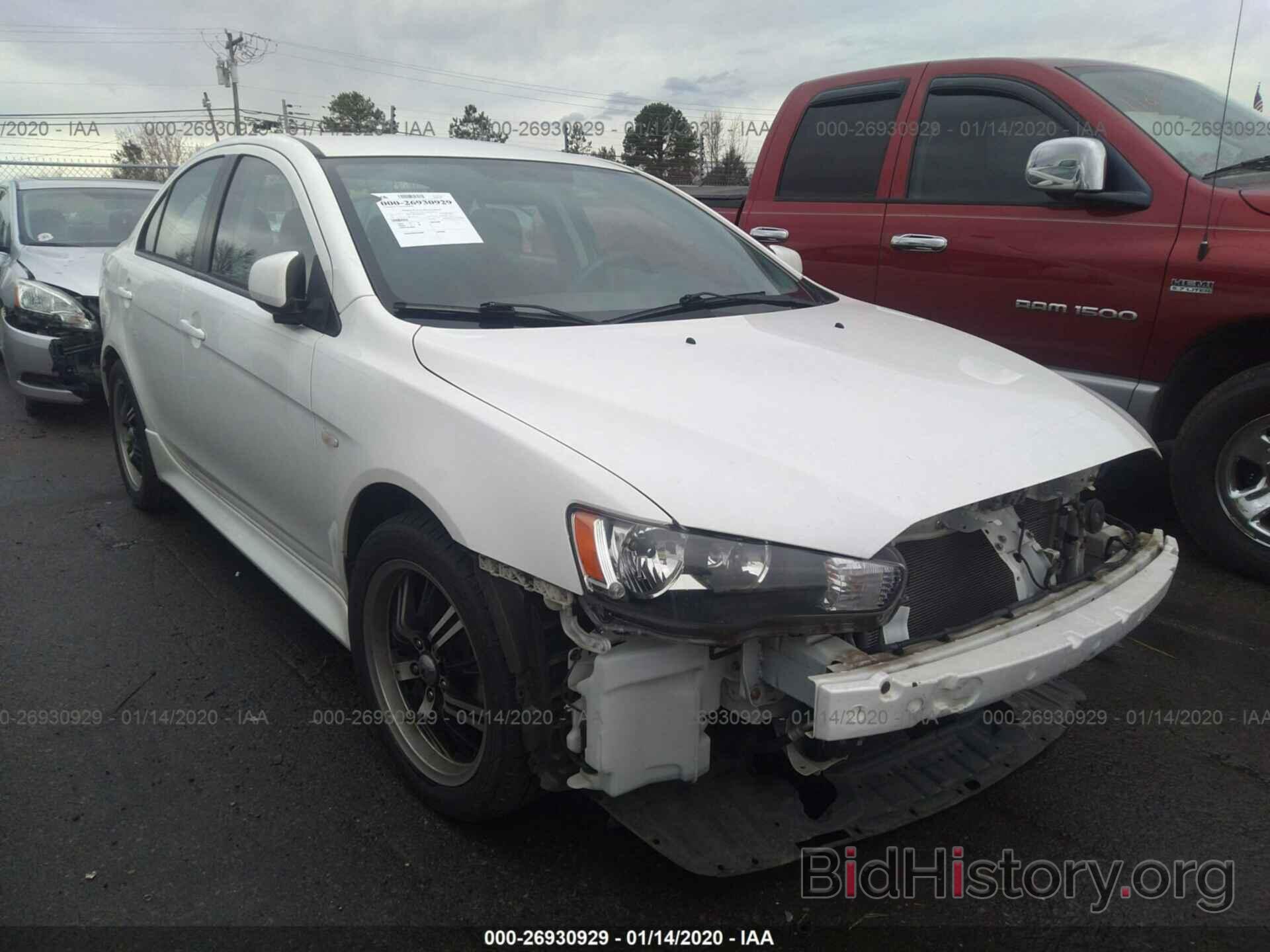 Photo JA32U2FU7BU044221 - MITSUBISHI LANCER 2011