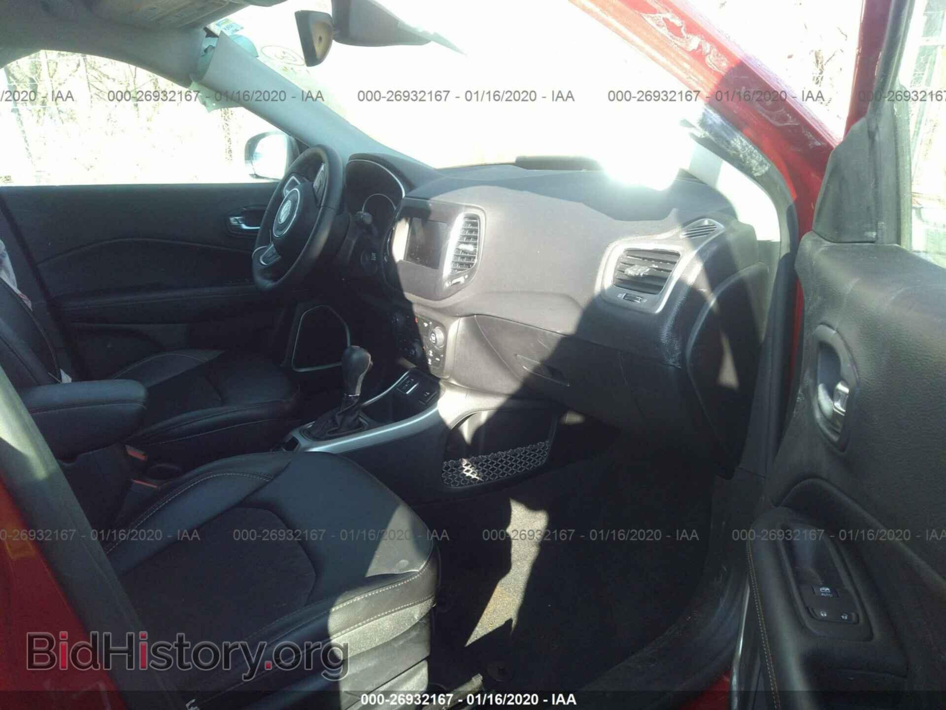 2018 JEEP COMPASS - VIN: 3C4NJCBB4JT300437 - Фото 5