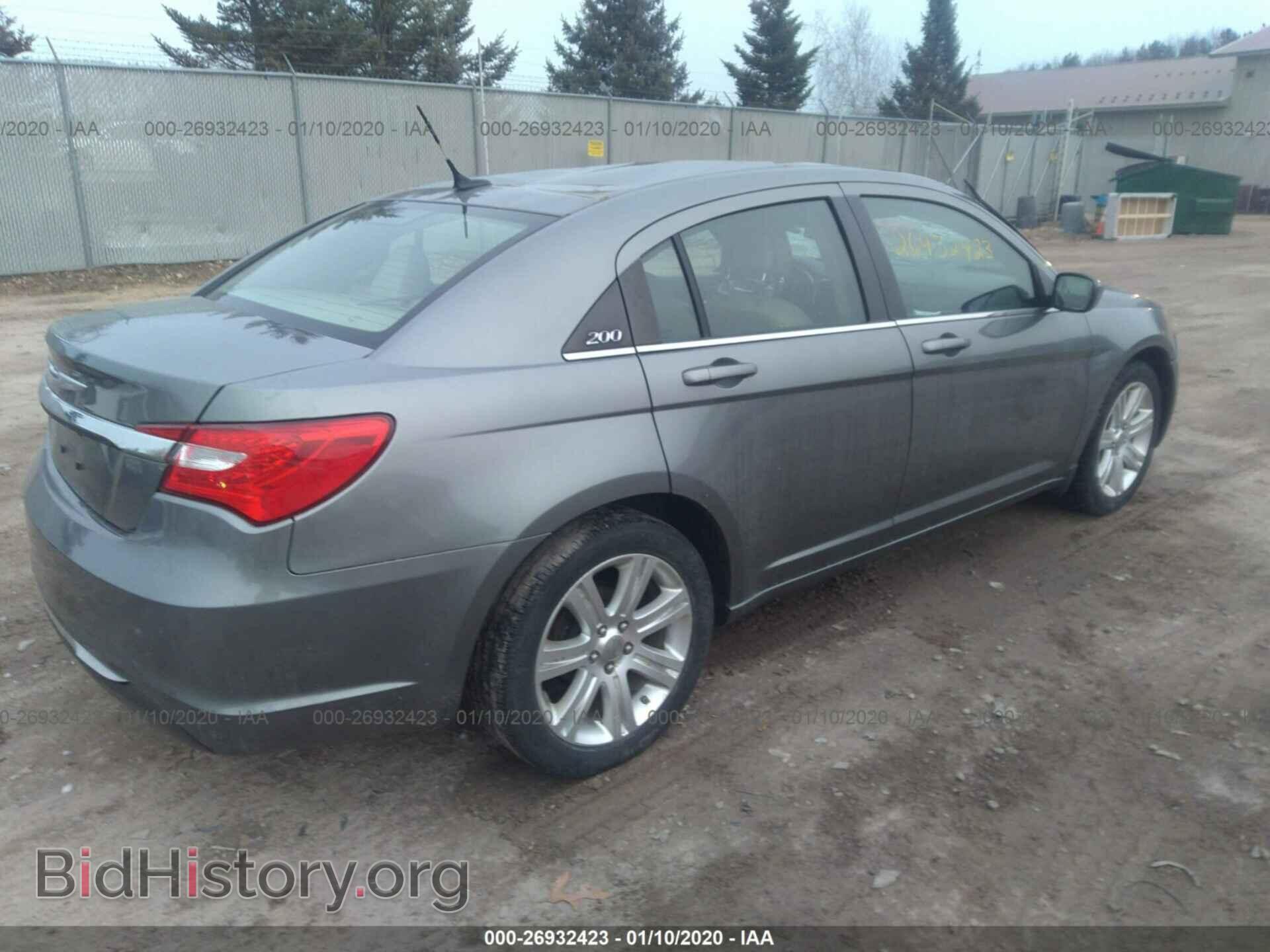 2012 CHRYSLER 200 - VIN: 1C3CCBBG5CN131415 - Фото 4