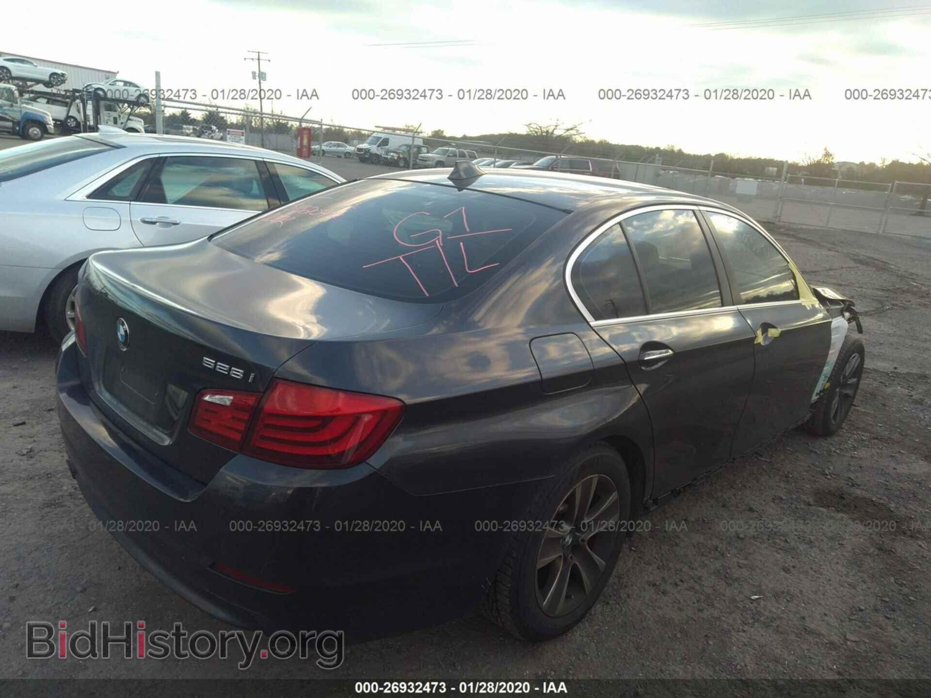 2011 BMW 528 - VIN: WBAFR1C52BC260735 - Фото 4