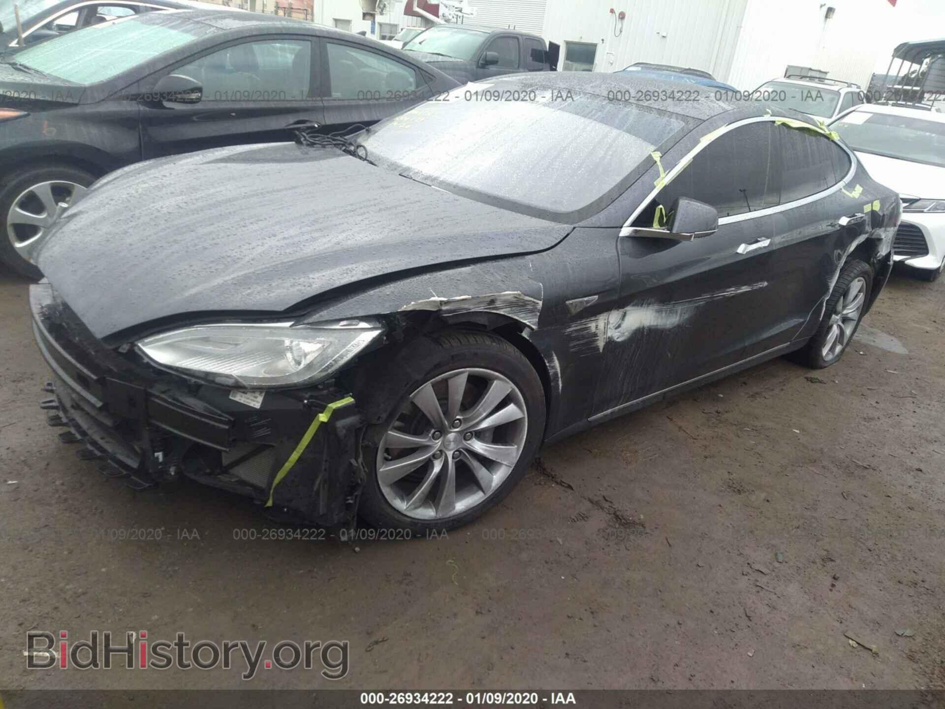 2015 TESLA MODEL S - VIN: 5YJSA1E22FF111990 - Photo 2