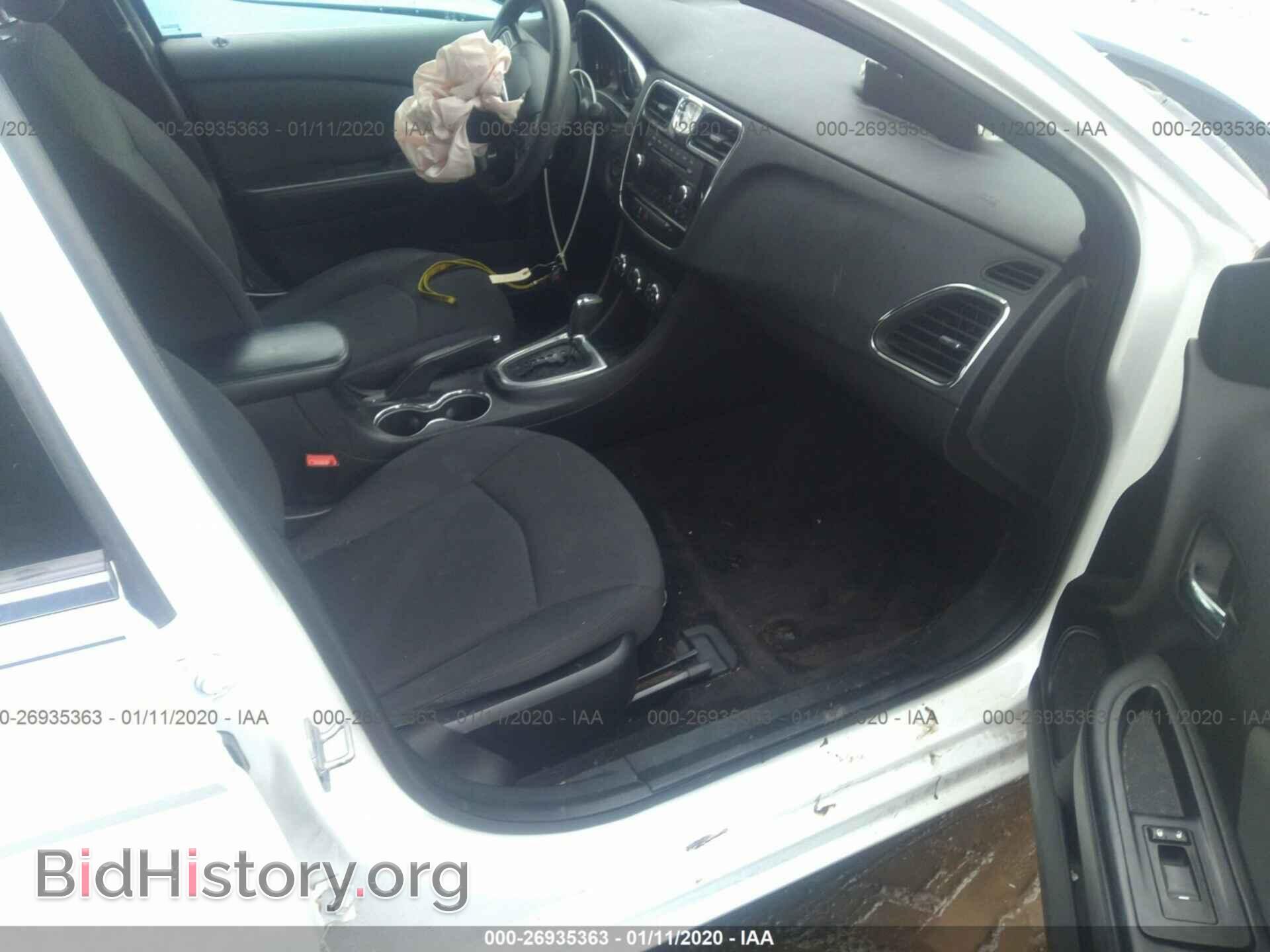 2012 CHRYSLER 200 - VIN: 1C3CCBAB7CN205469 - Фото 5