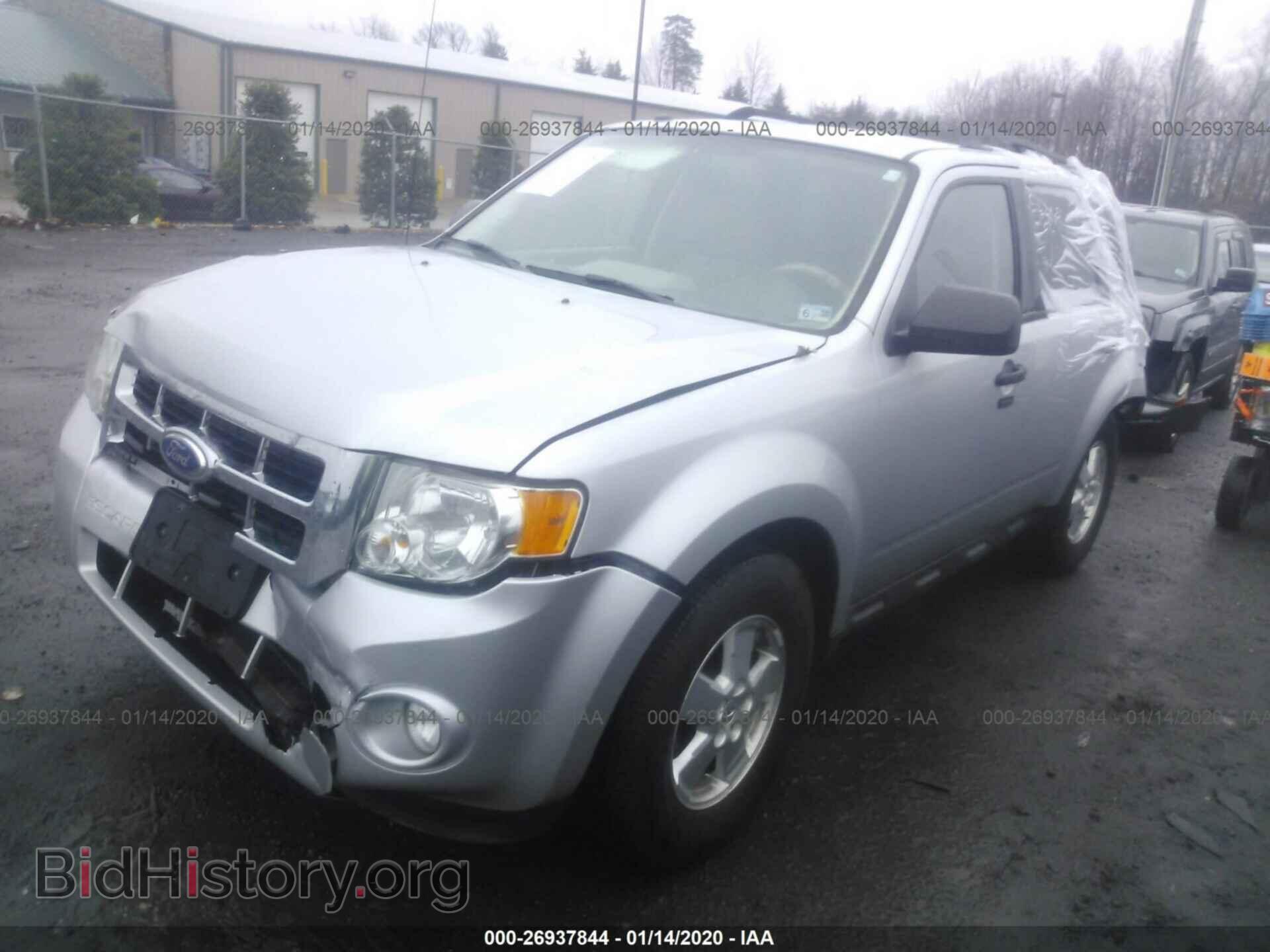 2011 FORD ESCAPE - VIN: 1FMCU0D74BKC40311 - Photo 2