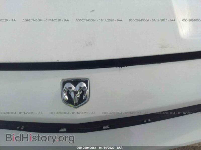 2011 Dodge CHALLENGER (VIN 2B3CJ4DGXBH605572) — photo 6 of 11