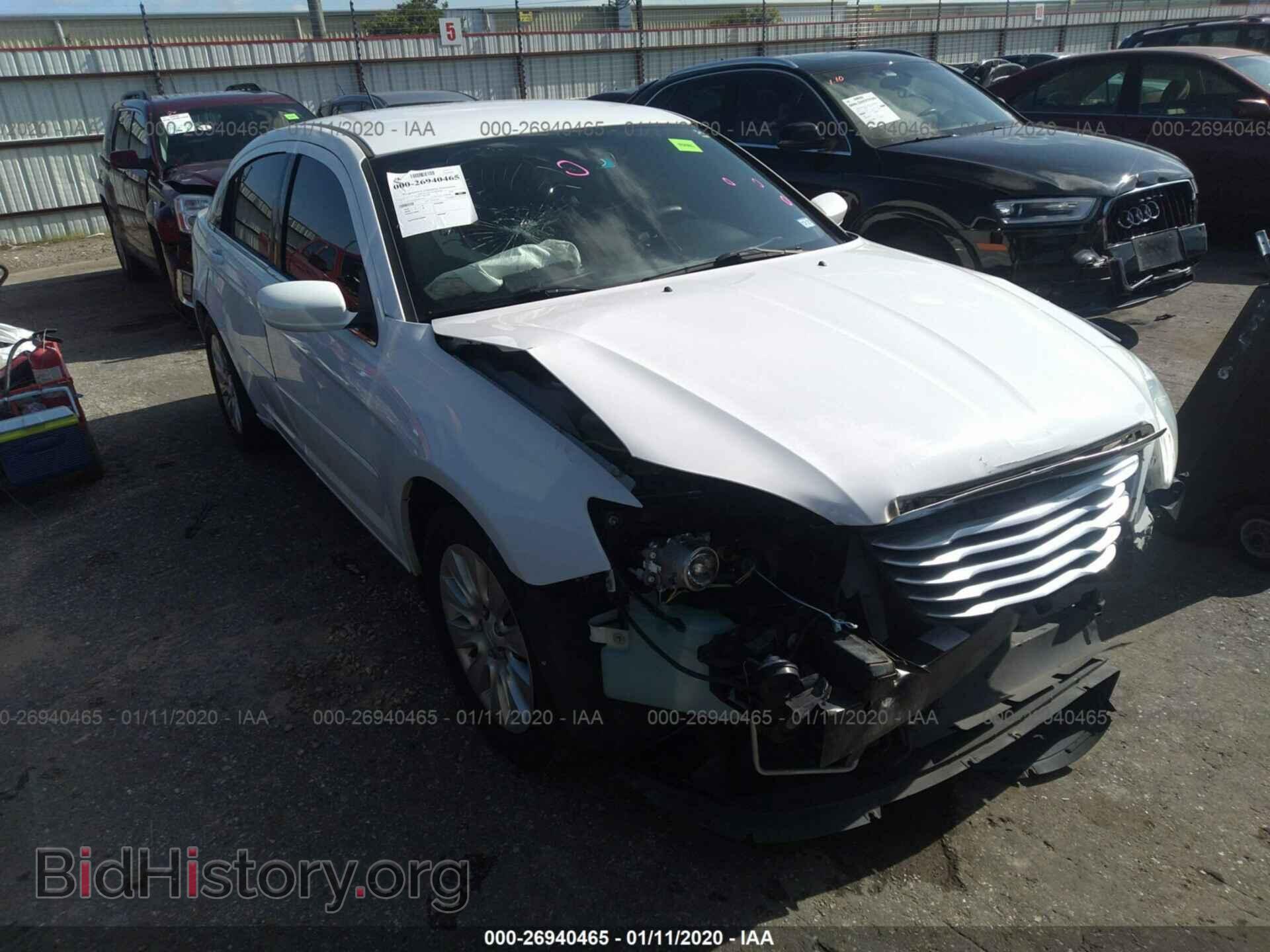Фотография 1C3CCBAB6DN635611 - CHRYSLER 200 2013