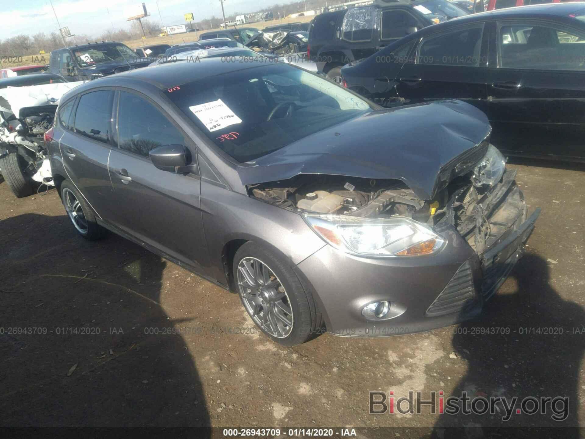 Photo 1FAHP3K29CL235049 - FORD FOCUS 2012